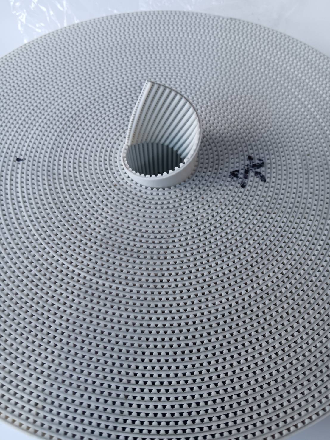 สายพานไทม์มิ่งปลายเปิด HTD- 3M หน้ากว้าง 25 มม. ชนิดโพลี่ยูรีเทน (PU) เสริมความแข็งแรงด้วยเส้นใยโลหะ สั่งตัดได้ตามความยาวที่ต้องการใช้งาน