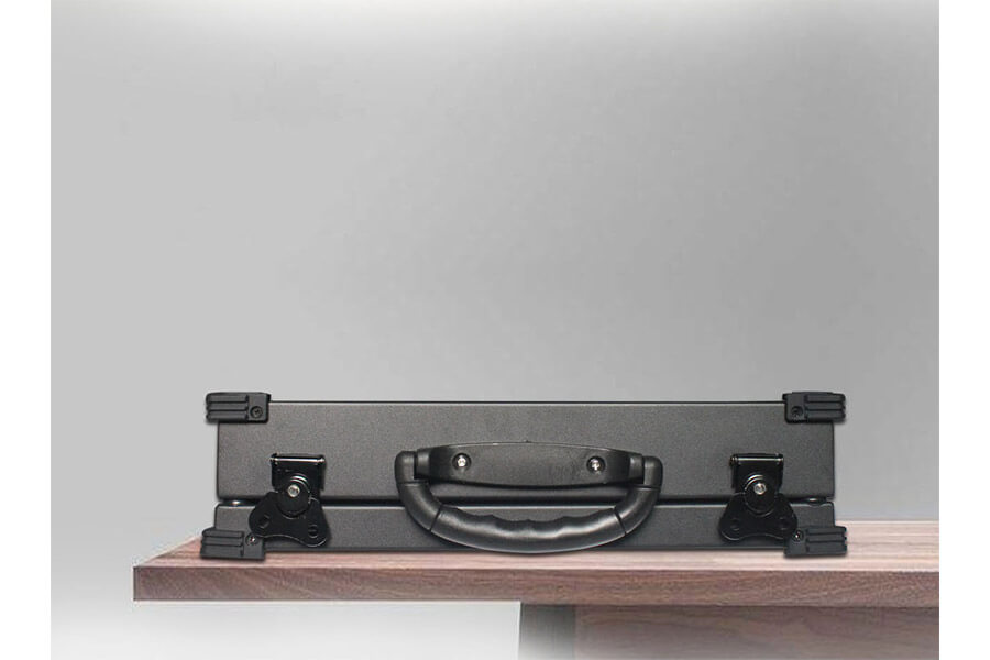 Device Well HDS9135 Portable Switcher