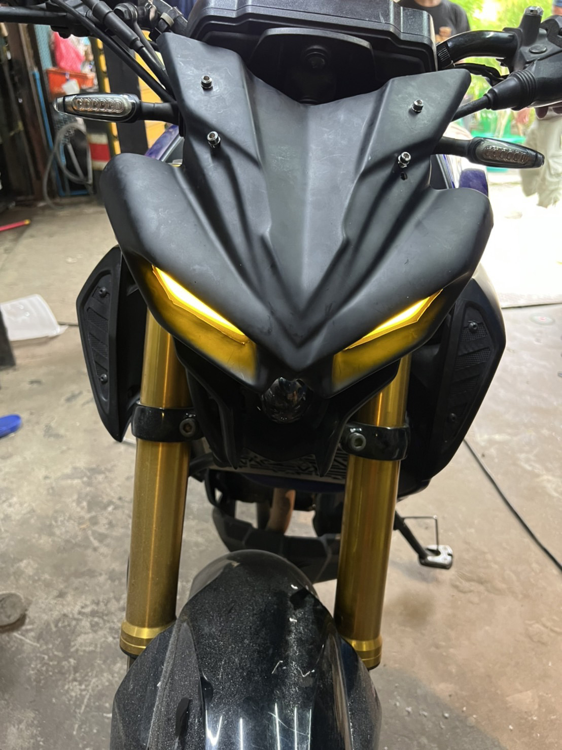 ครอบหน้าMT15 ทรงDevil