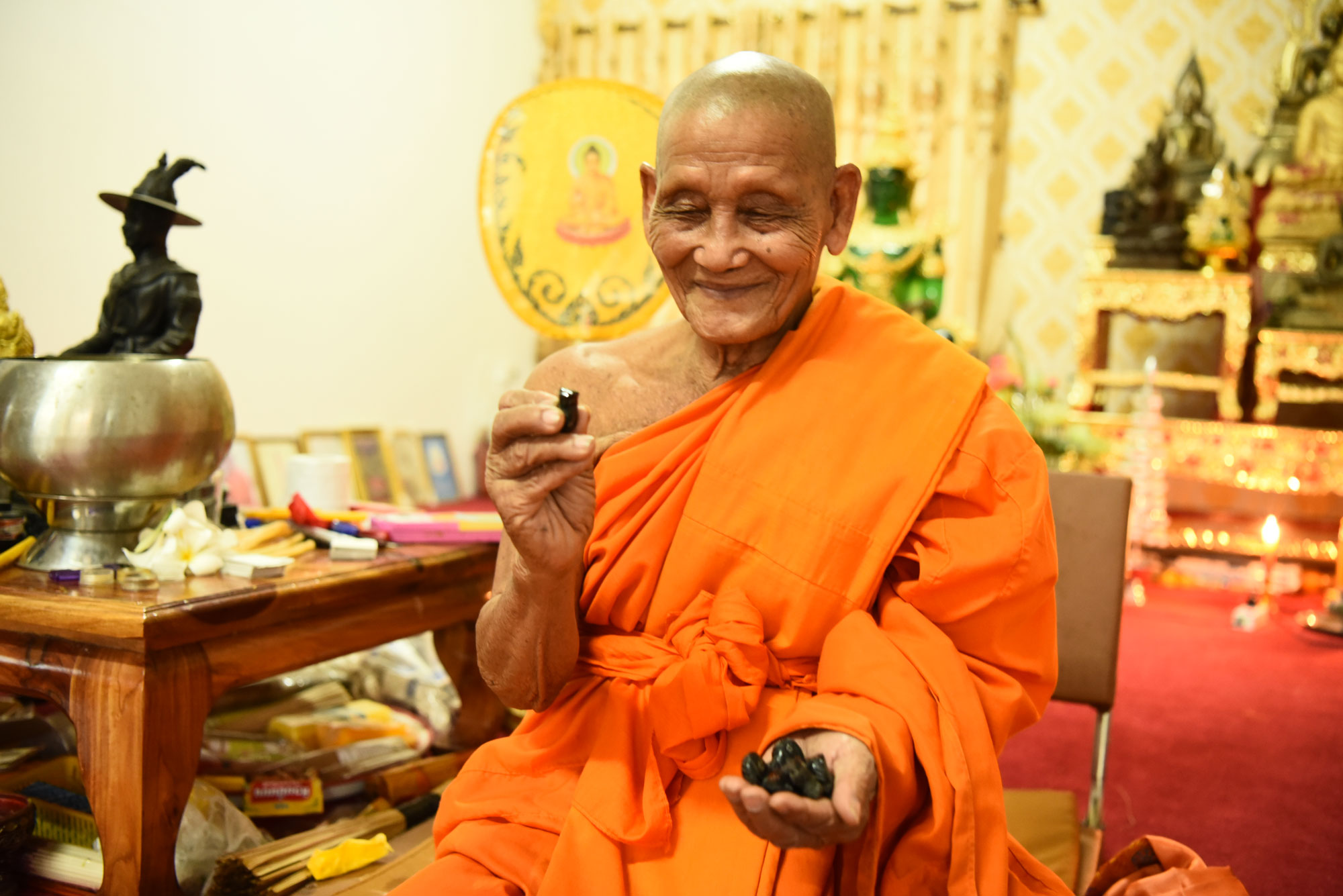 สุดยอดของดี เสือเทวดา อ้าปากรับทรัพย์ ตำหรับ หลวงปู่จันทร์ วัดซับน้อย จ.เพชรบูรณ์