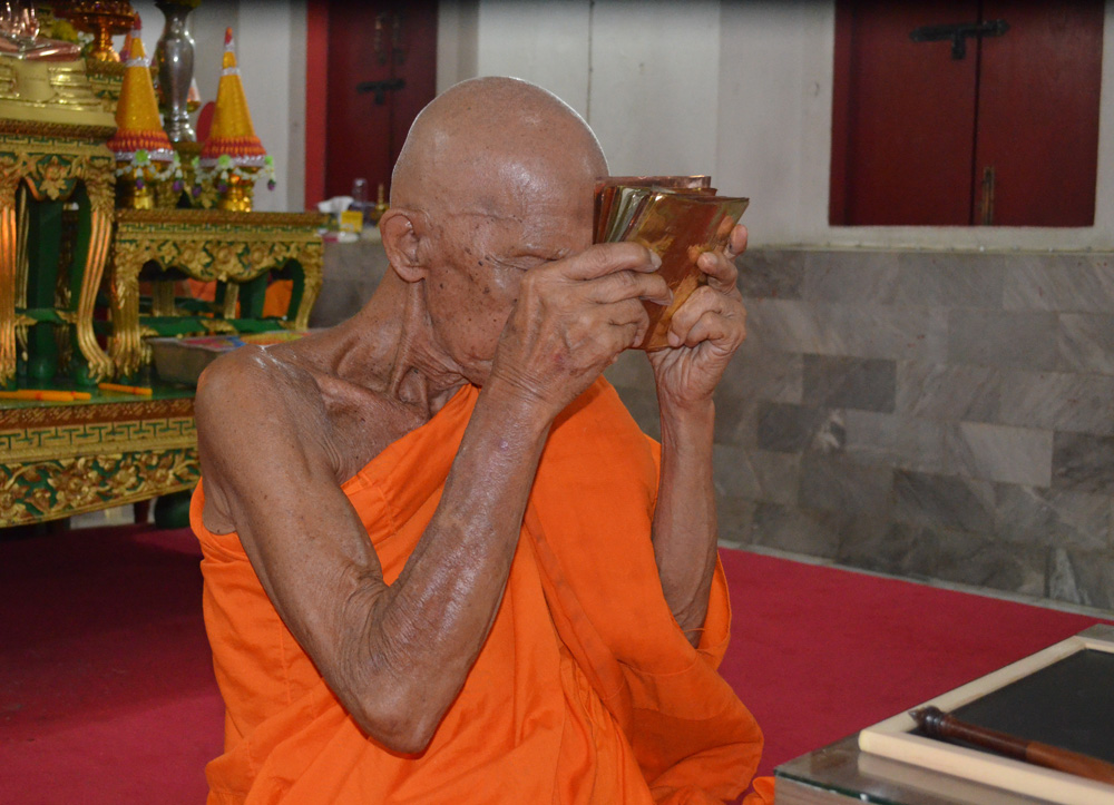 ปรกพระพิราพ เนื้อนวะโลหะ บรมครู มหาเทพ เทพาธิบดี รวยเร็วฉับพลันทันใด ทำอะไรก็แรง หลวงปู่ลอง วัดวิเวกวายุพัด