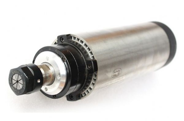 SPINDLE MOTOR 1.5 KW. Water cooling