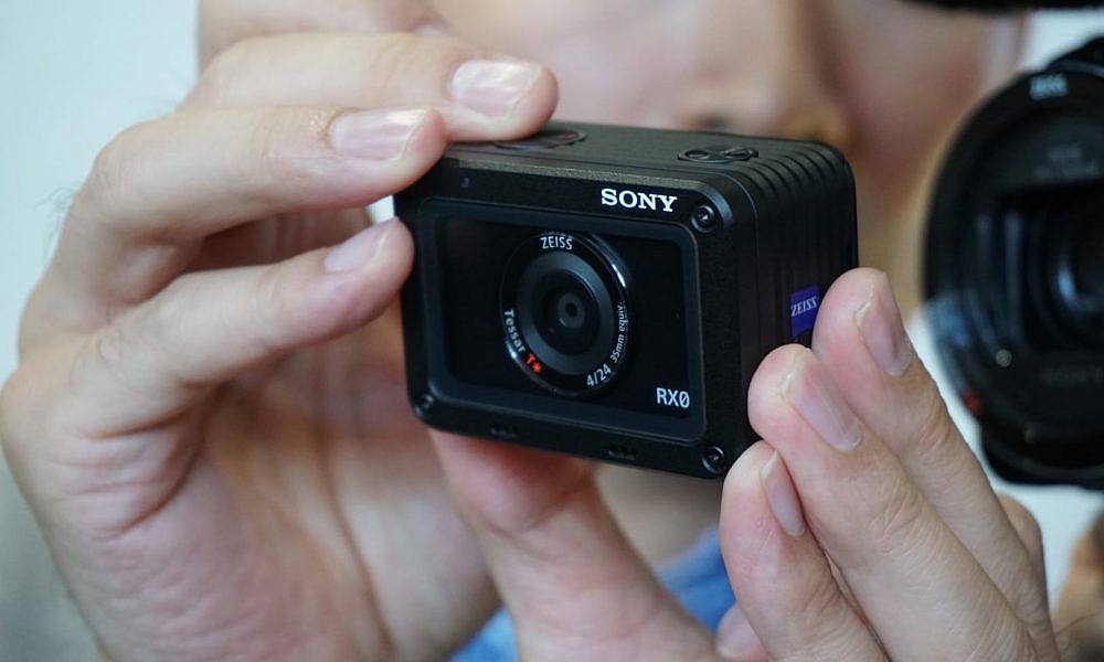 จำหน่ายกล้องวีดีโอ Action camera Sony RX0