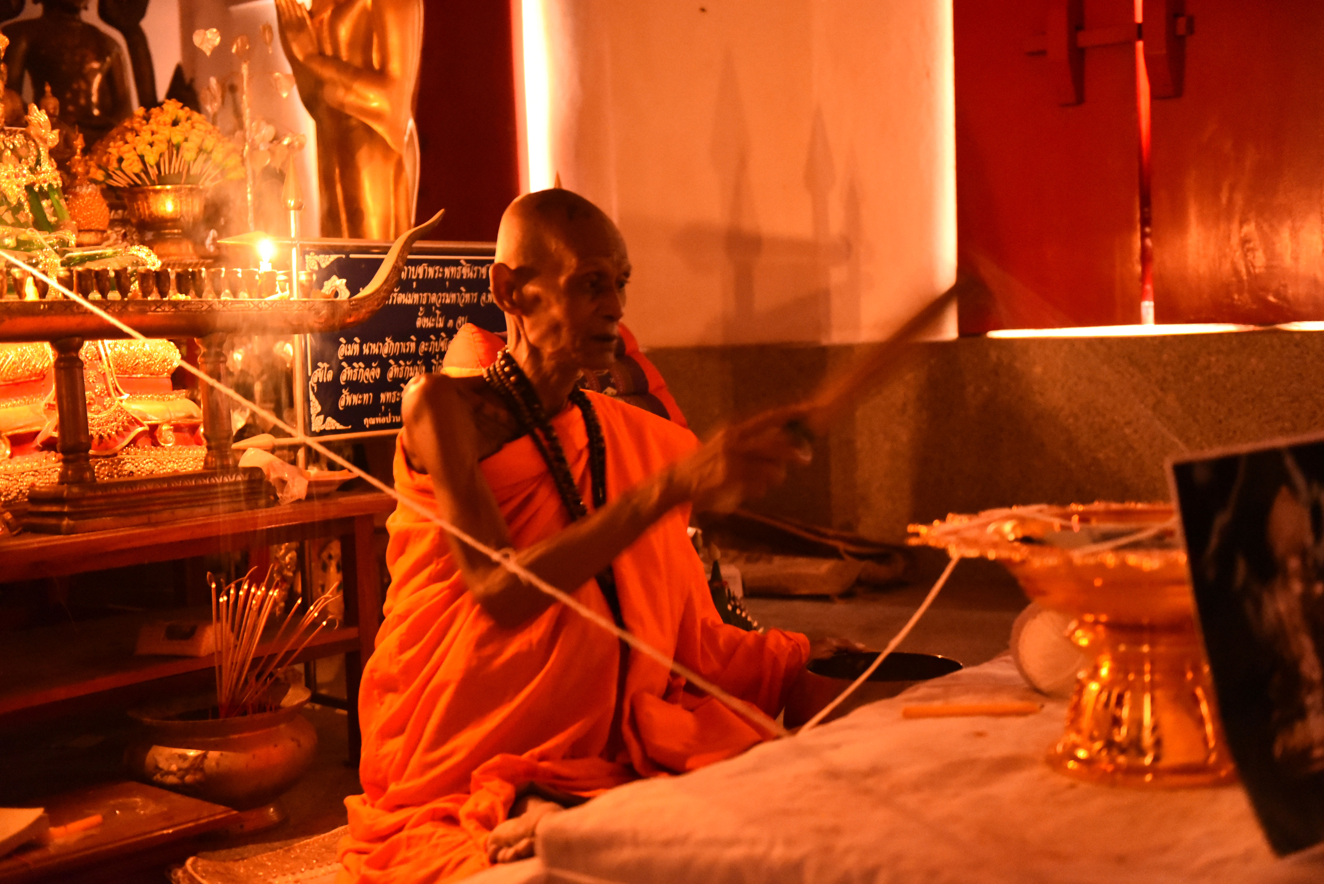 พระกริ่งเตชะปัญโญ เนื้อเงิน หลวงพ่อเหลย เตชะปัญโญ หลานแท้ๆหลวงปู่ทบ ธัมมปัญโญ