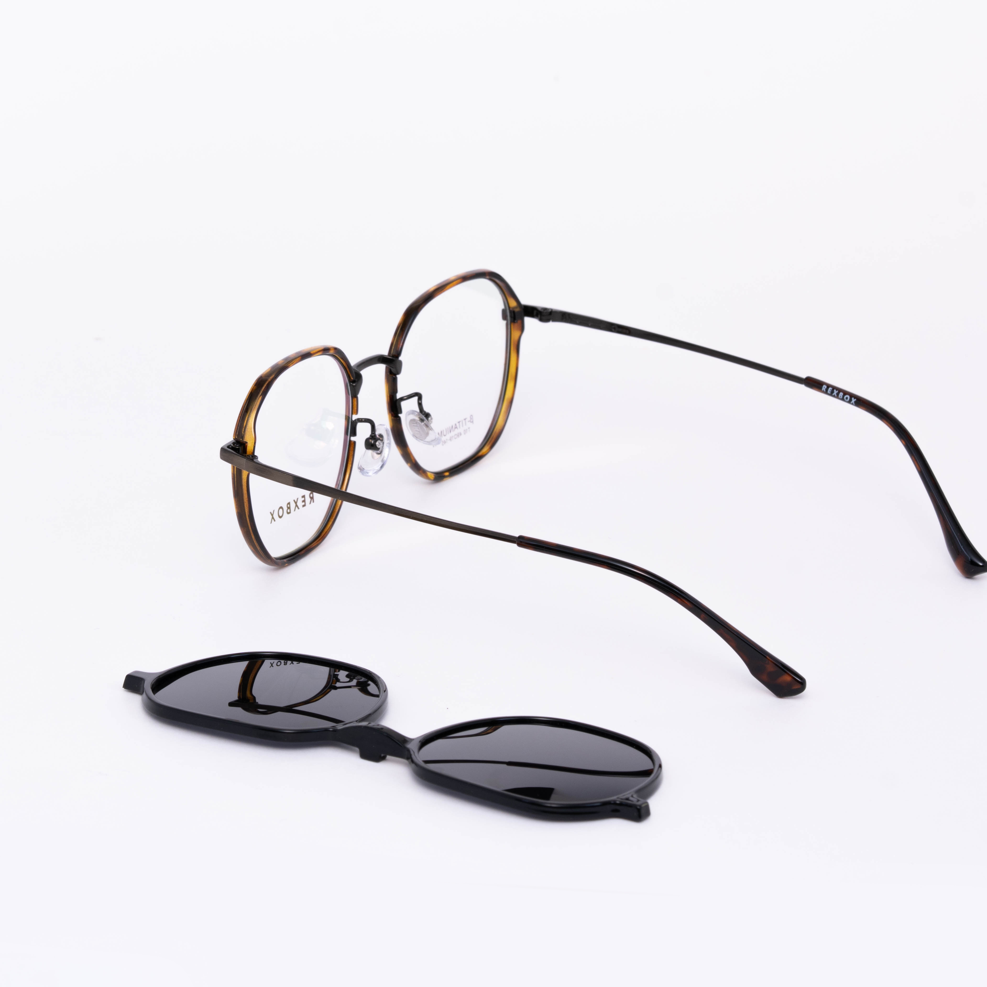 REXBOX รุ่น B-TITANIUM ไทเทเนียม น้ำหนักเบา ยืดหยุ่น พร้อมคลิปออน Polarized (T10-C3)