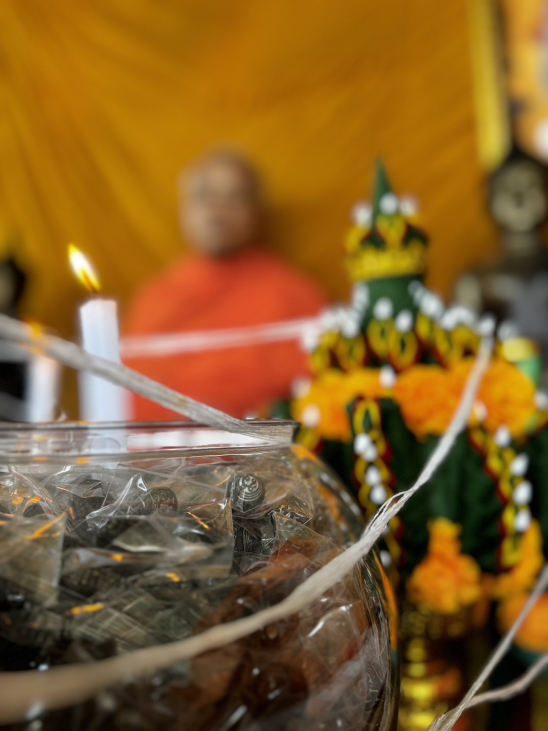 กระสุนคตกริ่ง นอโมเส้นบันตระ เนื้อสามกษัตริย์ หลวงพ่อจักร จารุวณฺโณ ลูกศิษย์ตาเบ๊าะ