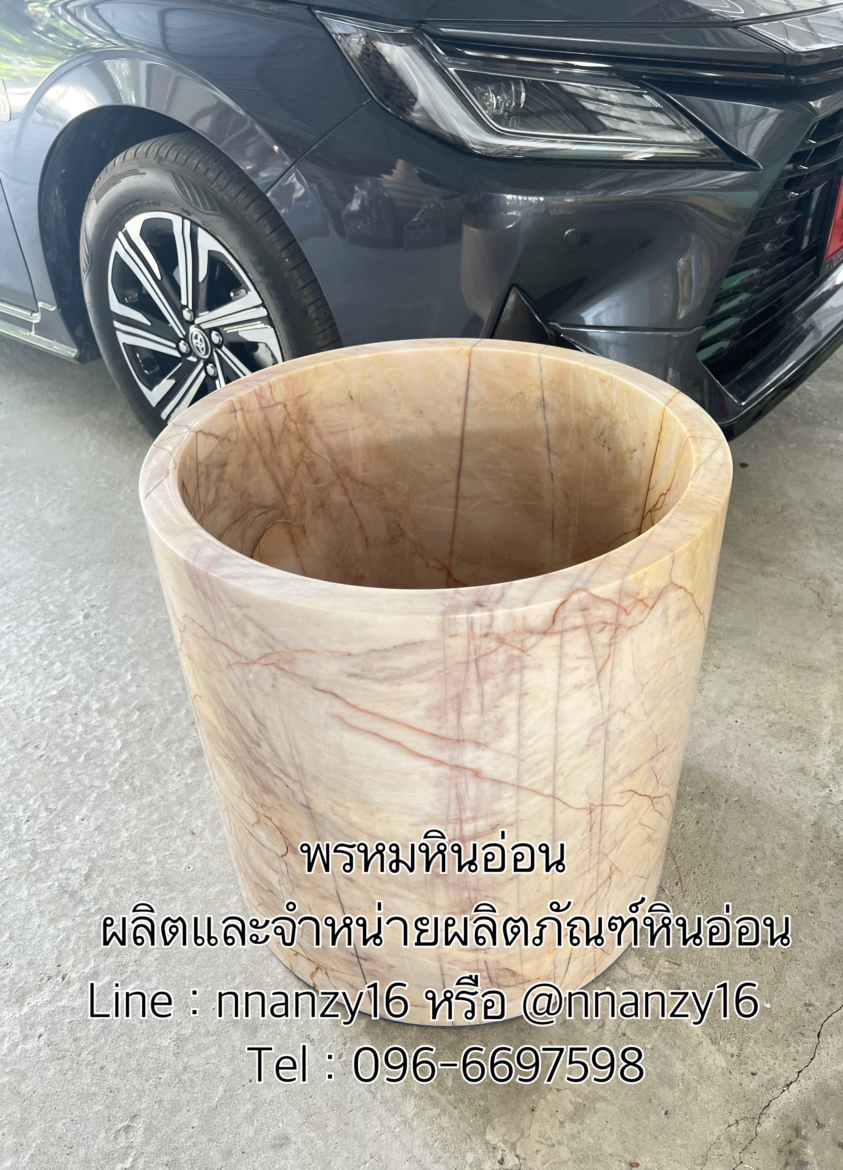 กระถางต้นไม้หินอ่อน