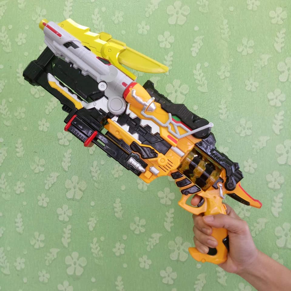 DX Gaburicalibur และ DX Gaburevolver ดาบและปืนขบวนการไดโนเสาร์ เคียวริวเจอร์ ของแท้จากญี่ปุ่น​