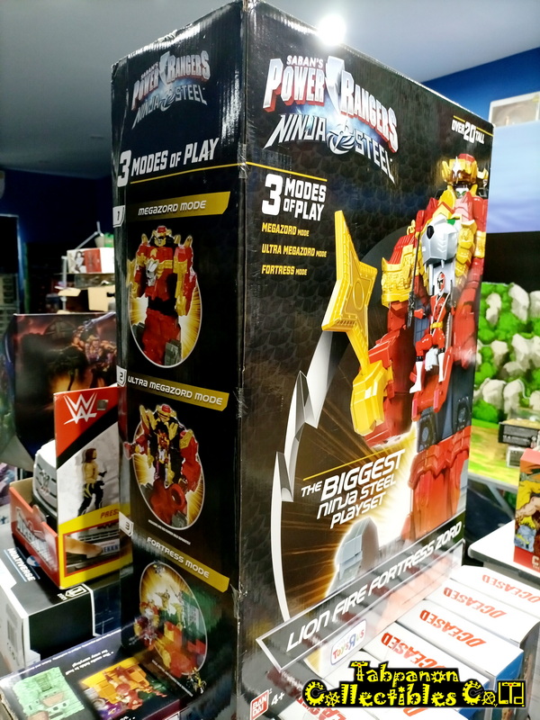 [2017.07] Bandai America Power Rangers Ninja Steel Lion Fire Fortress Zord 20-Inch (for 6-Inch Figure)