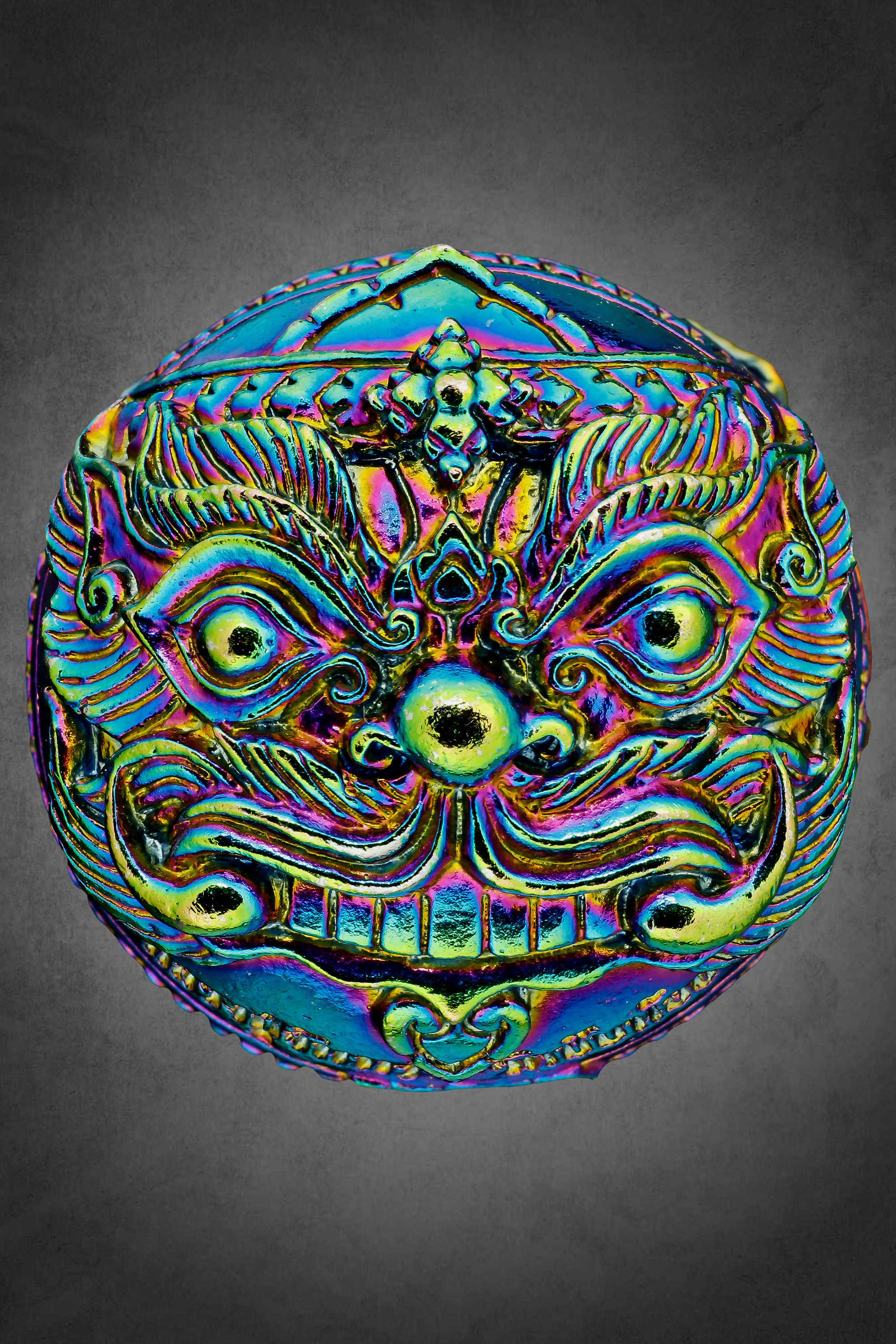 ปรอทกรอ พระราหู ทรงครุฑ รุ่น ๓ เนื้อปัจธาตุปีกแมลงทับ หลวงปู่จันทร์ วัดซับน้อย จ.เพชรบูรณ์