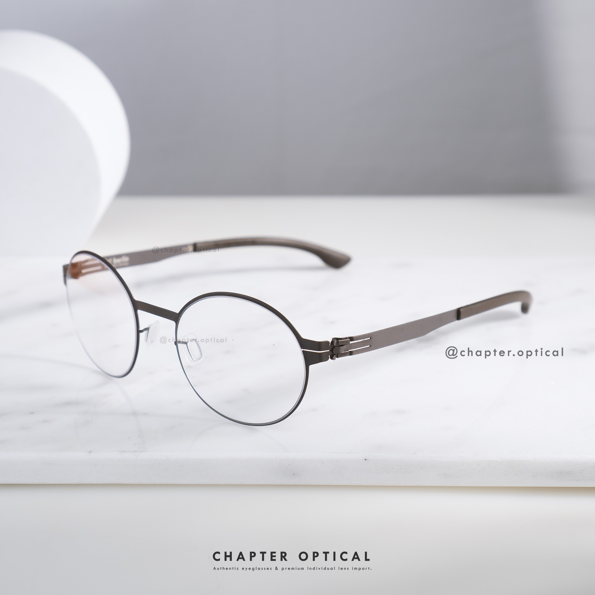 Ic! Berlin | Priscila W. | Teak