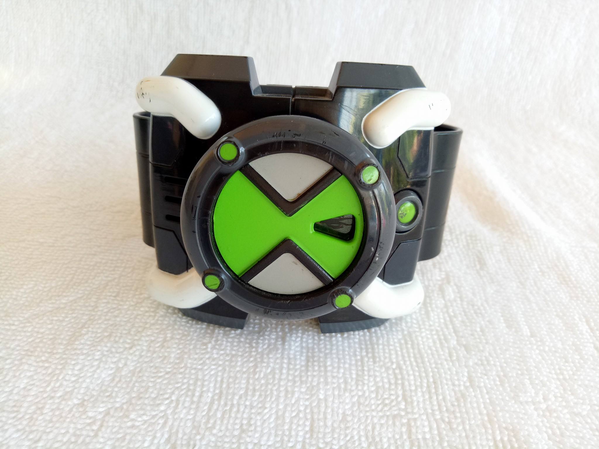 DX​ BEN10​ Omnitrix​ F/S Watch นาฬิกาเบนเทน ของแท้จากญี่ปุ่น​