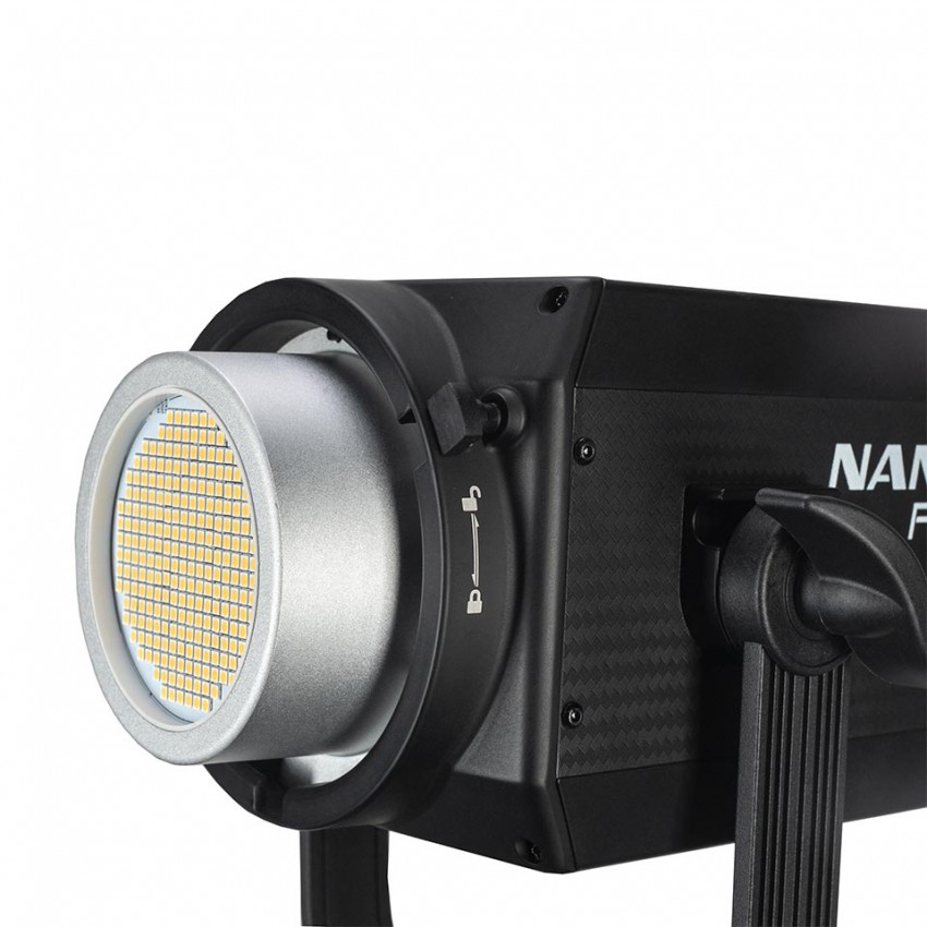 Nanlite FS-200 200W Daylight LED Fill Light ไฟสตูดิโอคุณภาพสูง รับประกันศูนย์ไทย