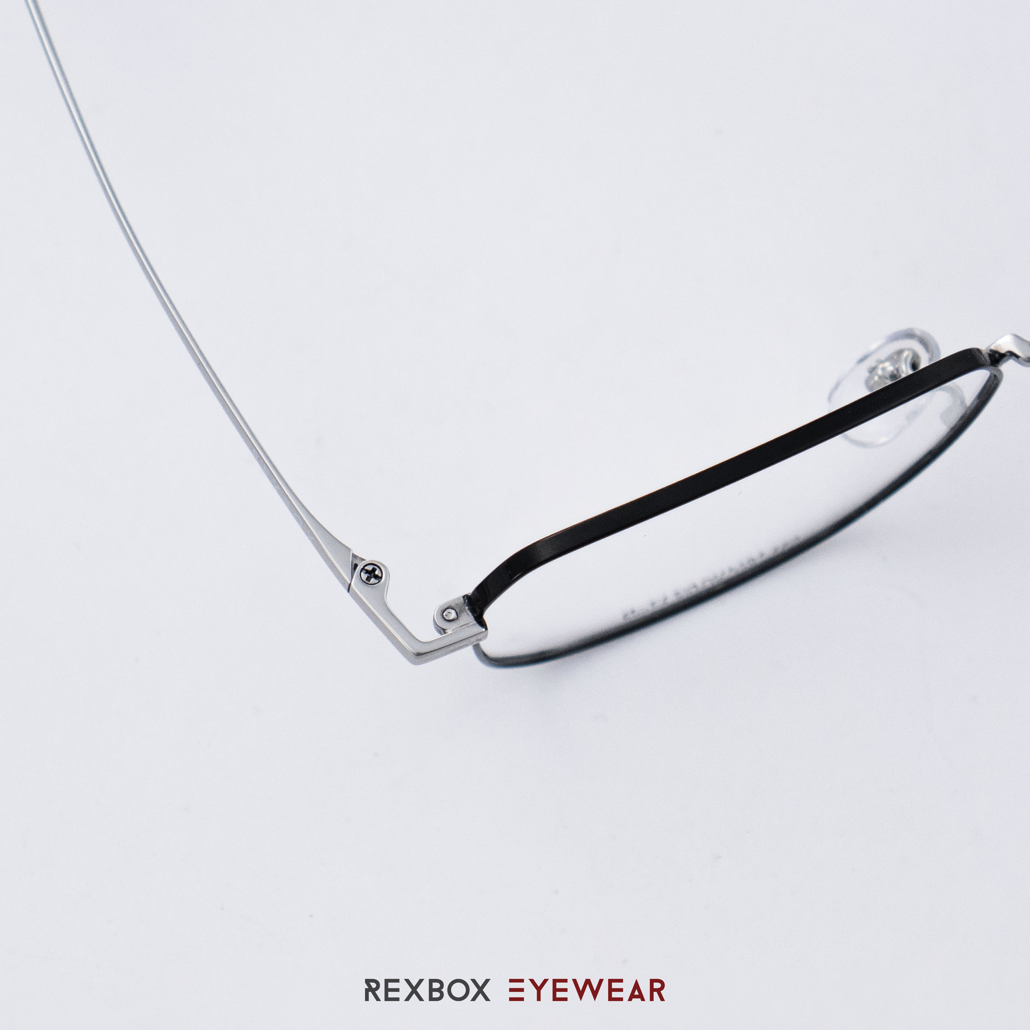 REXBOX รุ่น B-TITANIUM ไทเทเนียม พร้อมคลิปออน Polarized สีดำฉาบปรอทด้านหลังกันยูวี (50073-C27)