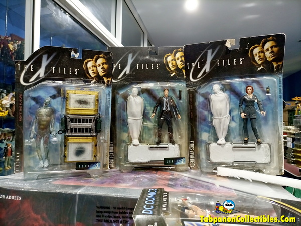 [1998.07] McFarlane X-Files Set of 3 Figures (Fireman , Agent Dana Scully , Agent Fox Mulder)
