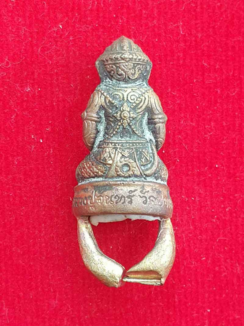 หนุมานนิ้วเพชร มนต์จินดามณี เนื้อนำฤกษ์ทองผสม (รุ่นสร้างกุฏิ) หลวงปู่จันทร์ วัดซับน้อย