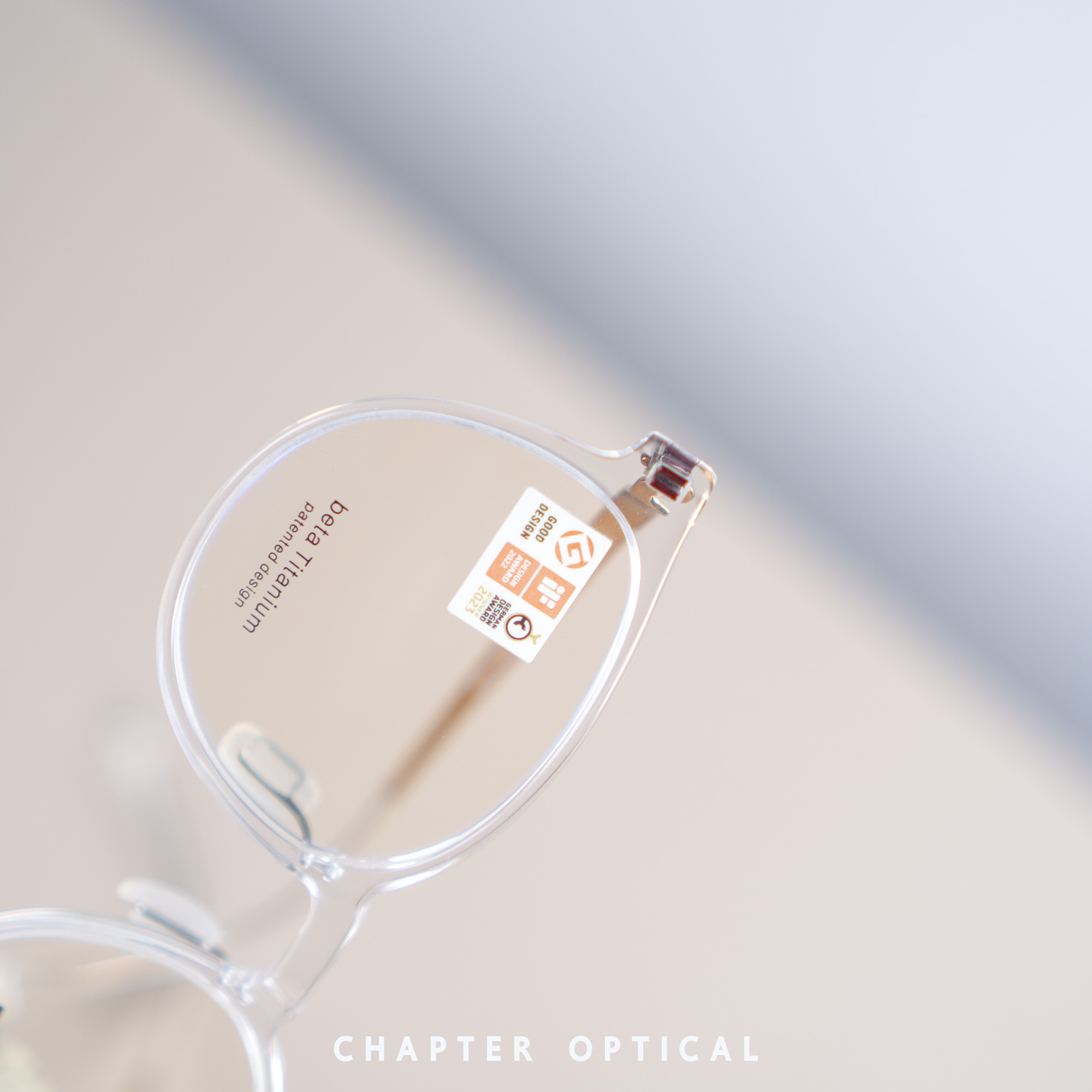 กรอบแว่น TiDOU | รุ่น TP22 รหัสสี 01 ไทเทเนี่ยมญี่ปุ่น แว่นไร้สกู Screwless น้ำหนักเบา