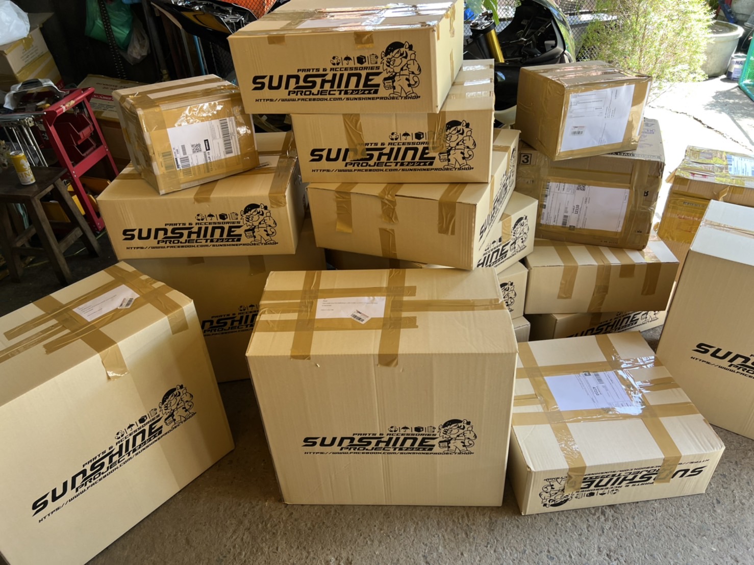 กล่องสุ่มของแต่ง Mystery Box (กรุณาอ่านราายเอียดก่อนสั่งสินค้า) ลุ้นกันสนุกๆ(เลือกรุ่นได้)