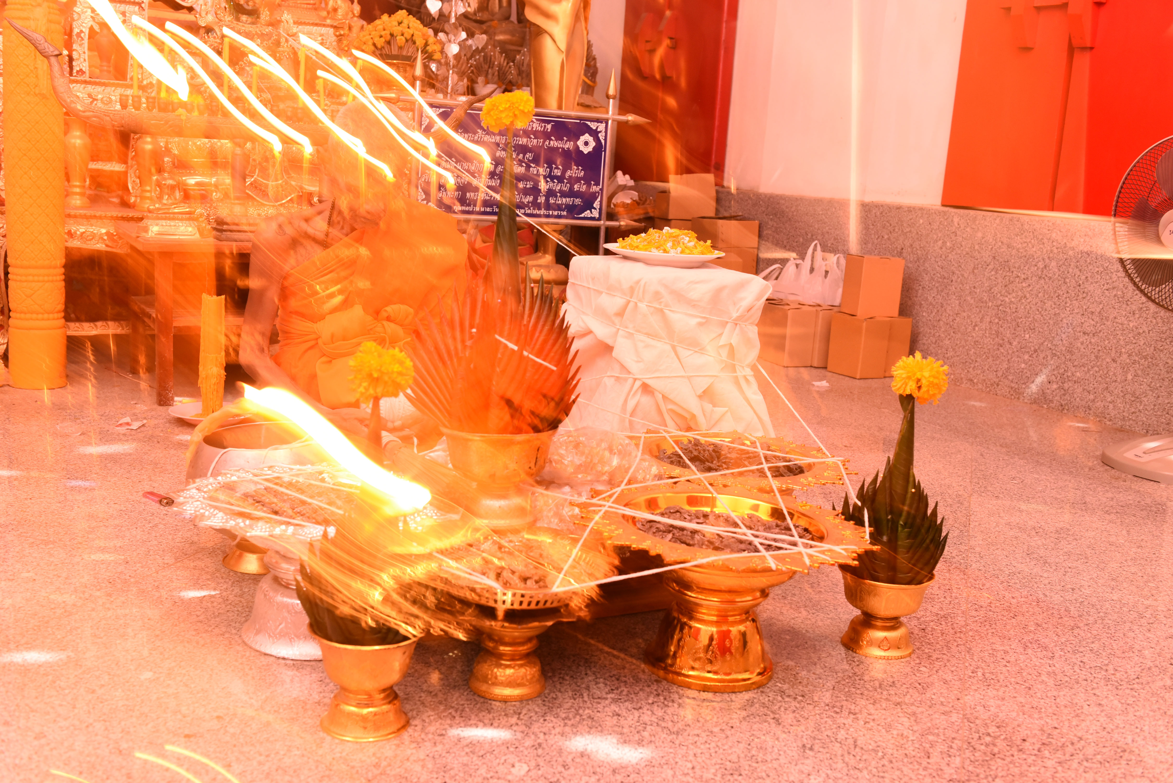 พญาครุฑ รุ่นแรก เนื้อสามk หลวงพ่อเหลย เตชะปัญโญ