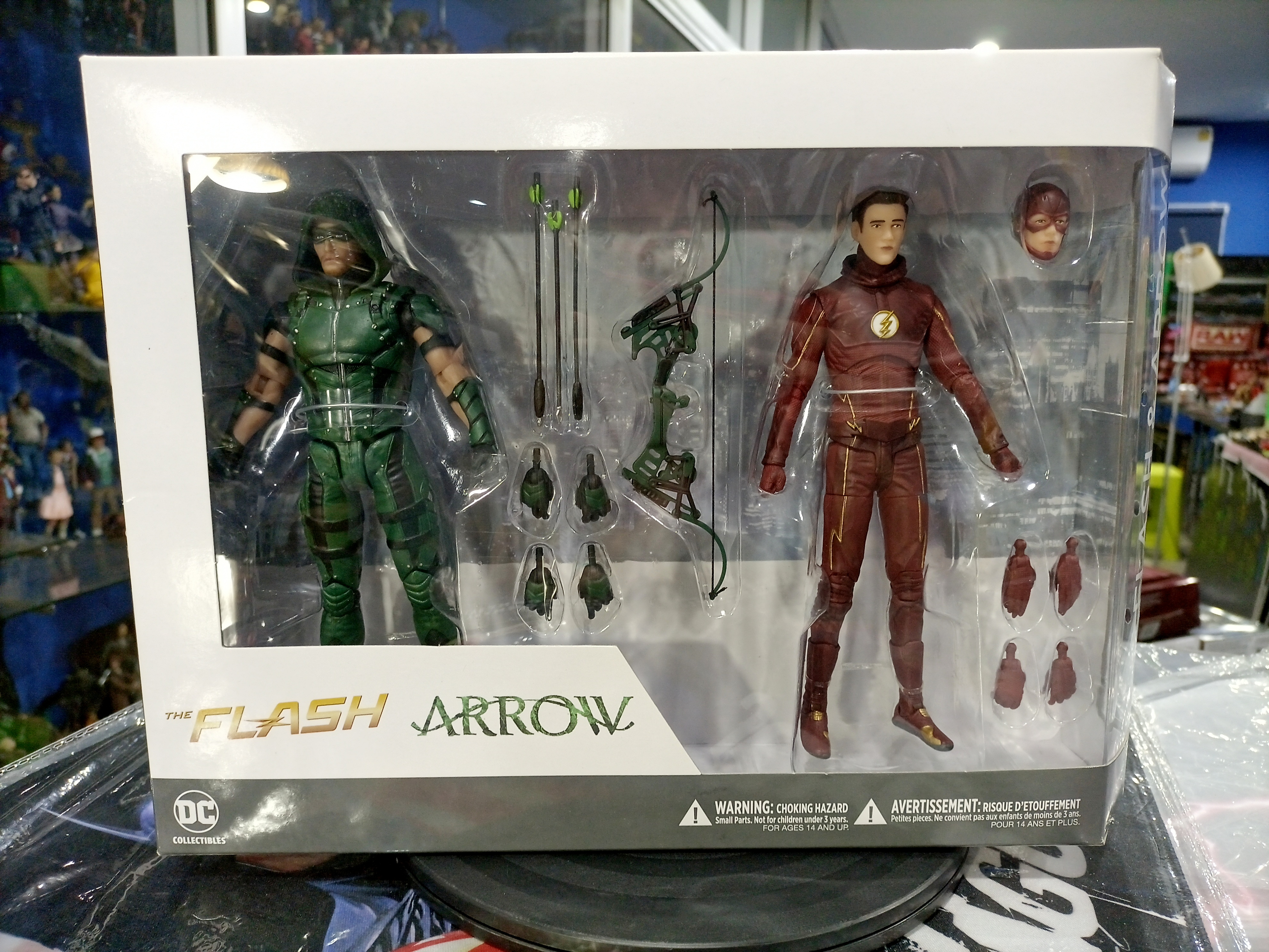 [2016.12] DC Collectibles DC TV Arrow and The Flash 2-Pack