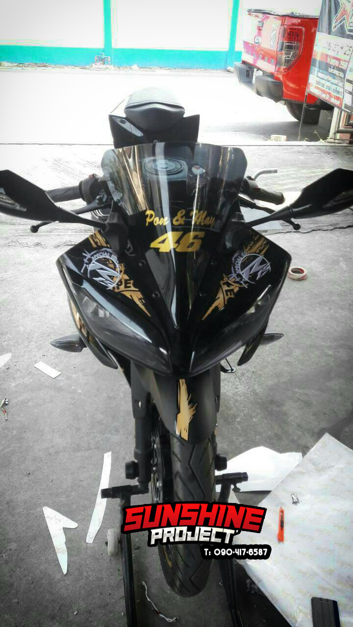 กระจกมองข้างมีไฟเลี้ยว LED