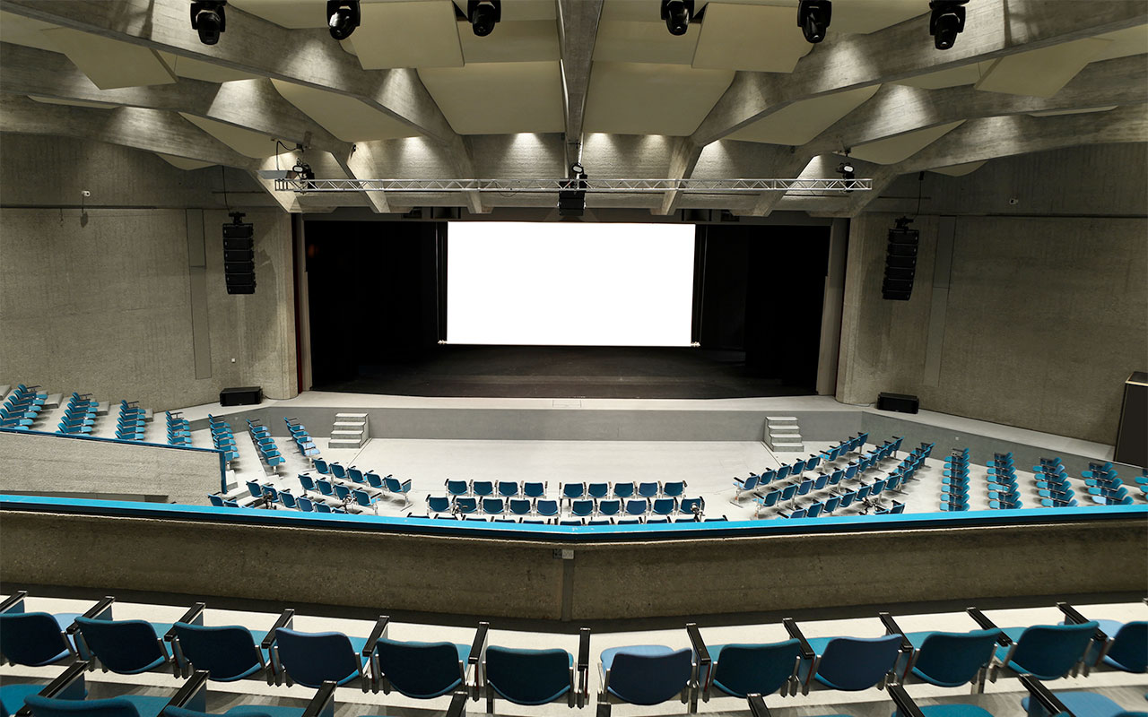 Switcher Roland รุ่น VR-400UHD 4K Streaming AV Mixer