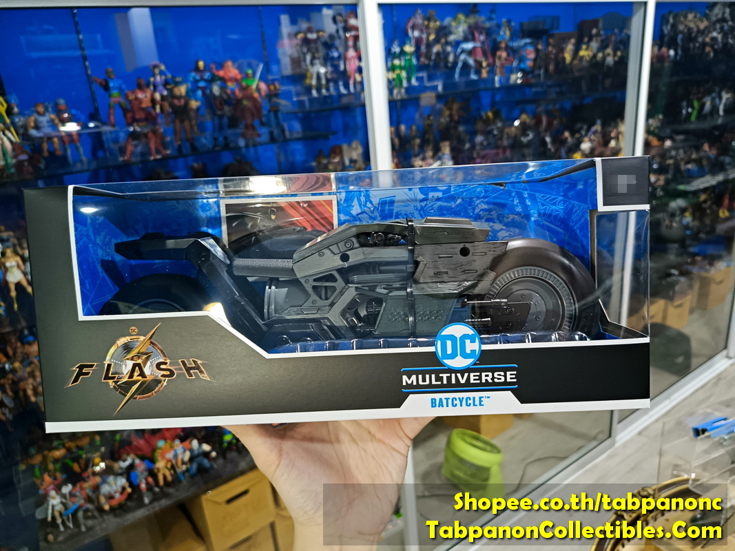 [2024.04] McFarlane DC The Flash Movie Batcycle 1:7 Scale Vehicle