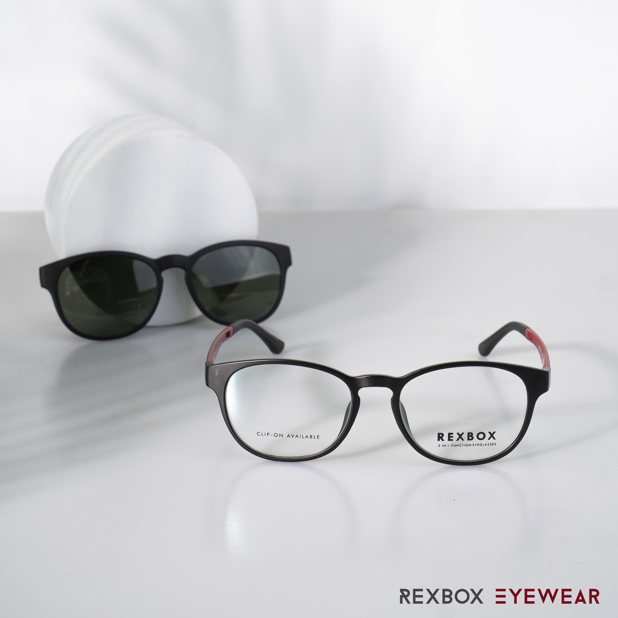 EX01 | กรอบสีดำแดง | คลิปออนเทาเขียว G15