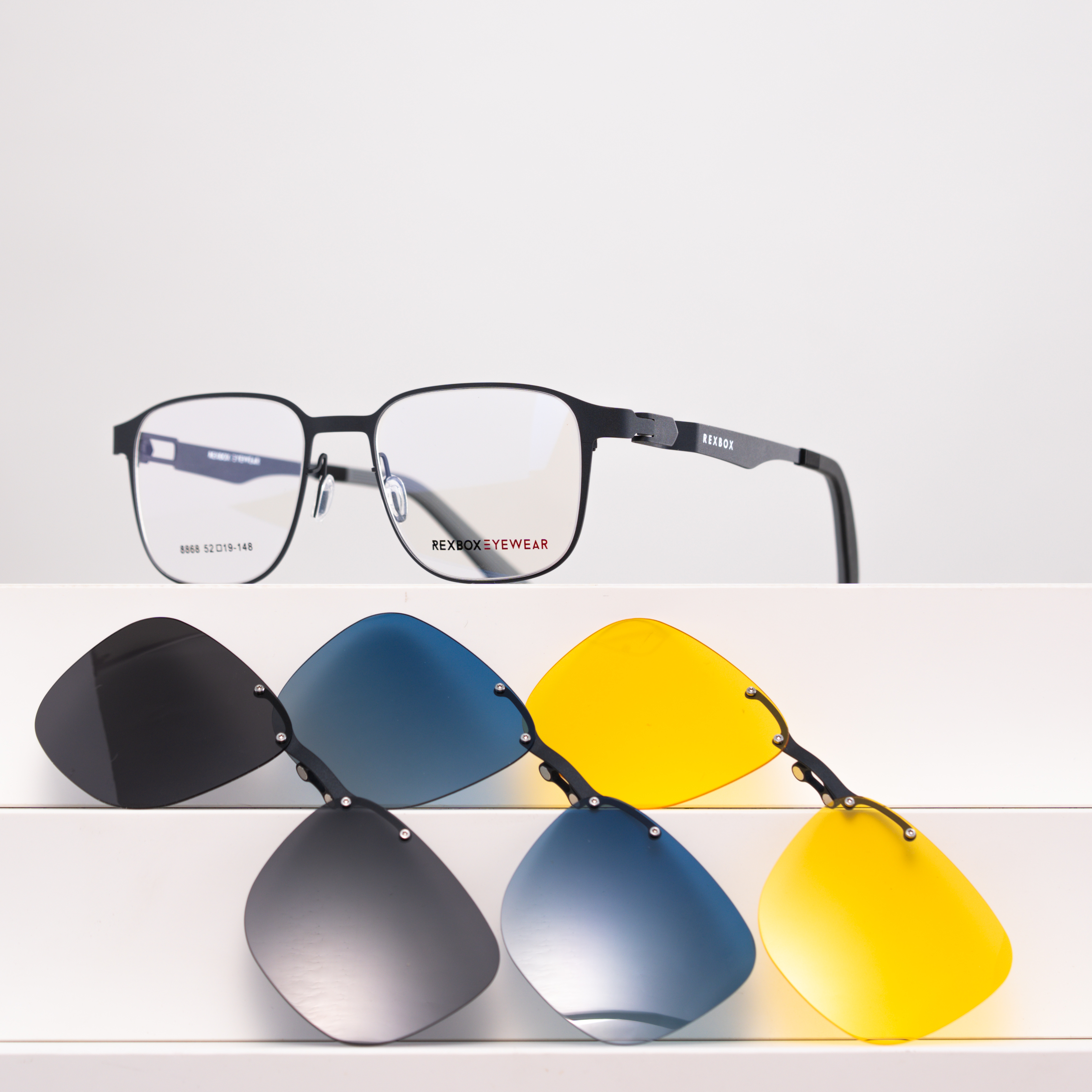 กรอบแว่น REXBOX EYEWEAR รุ่น Forge T2 สี Black วัสดุ Aluminum Alloy มาพร้อมกับคลิปออน Polarized 3 อัน เทาดำ, ฟ้าใล่เฉด, เหลือง