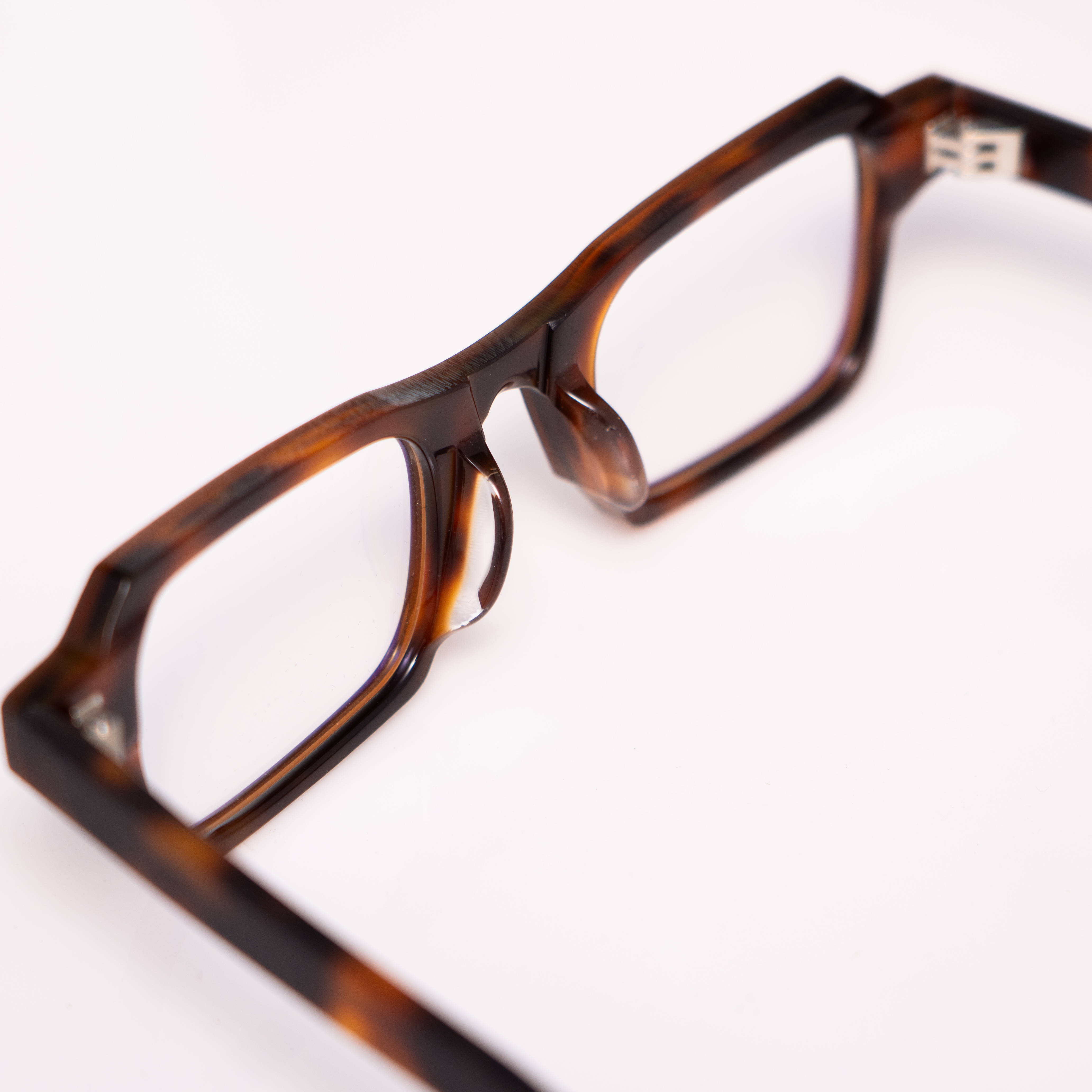 กรอบแว่นHandmadeนำเข้าแบรนด์ OTTO รุ่น GACHI BT-001 ของแท้