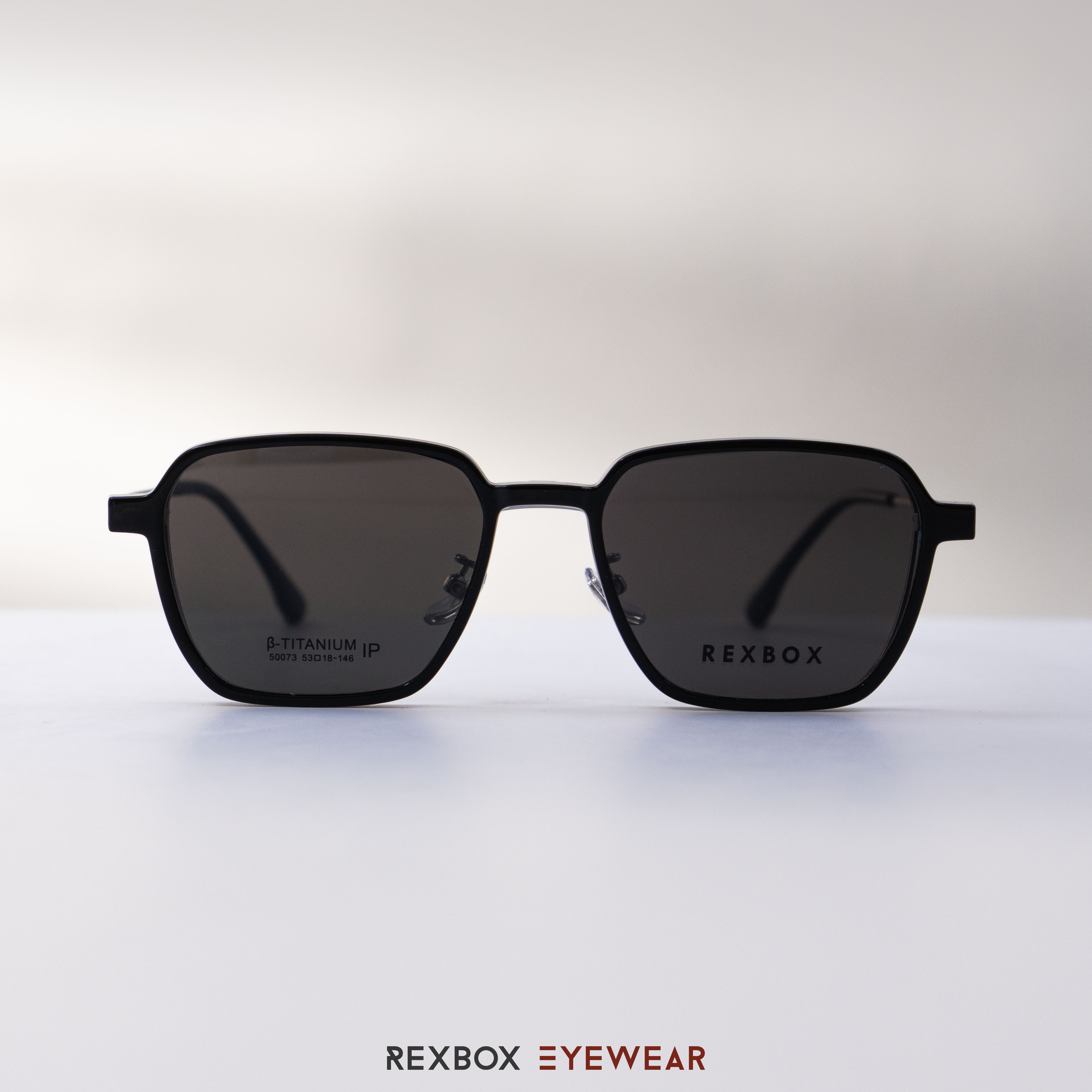REXBOX รุ่น B-TITANIUM ไทเทเนียม พร้อมคลิปออน Polarized สีดำฉาบปรอทด้านหลังกันยูวี (50073-C27)