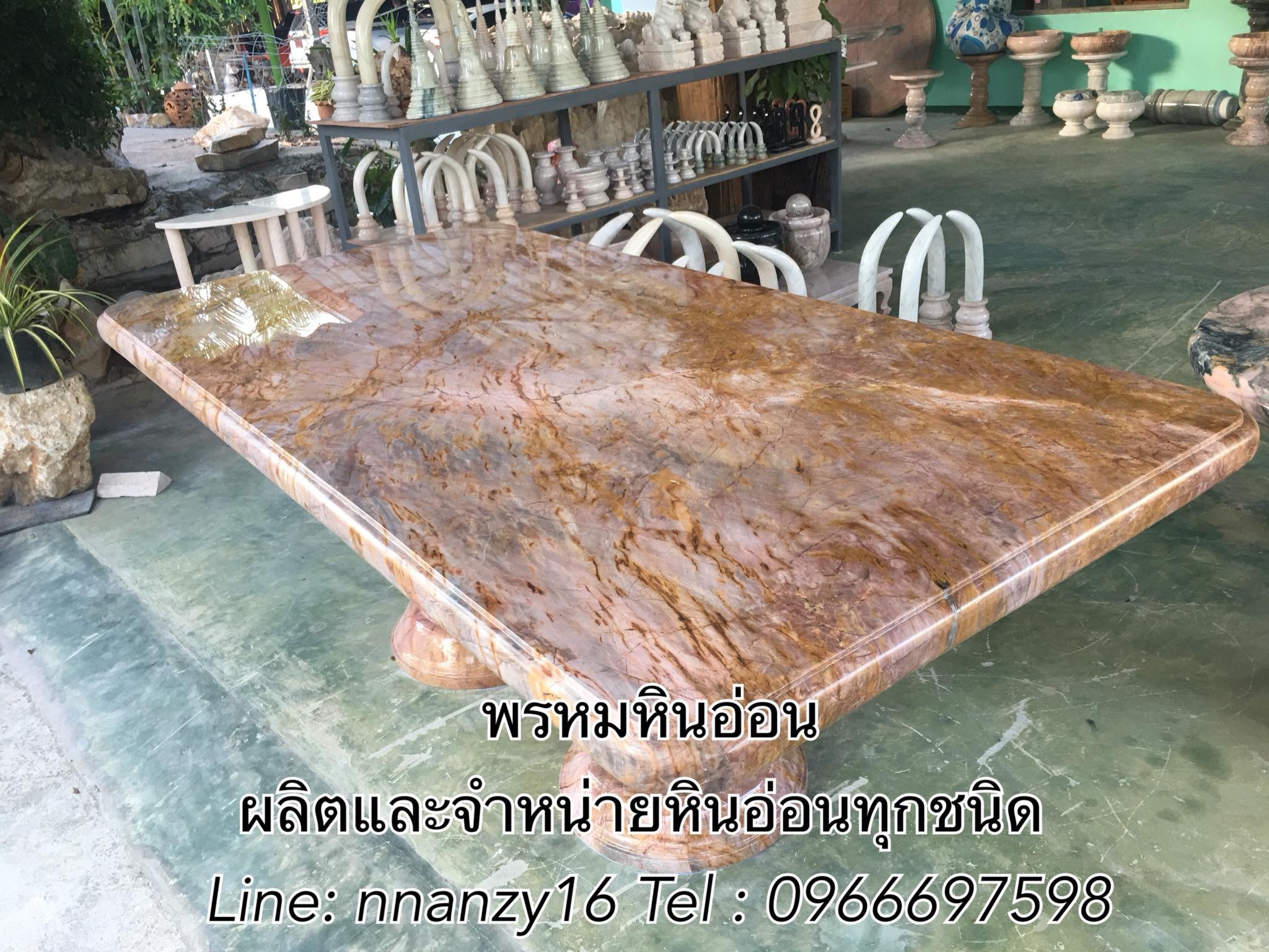 โต๊ะหินอ่อนหน้าเหลี่ยม