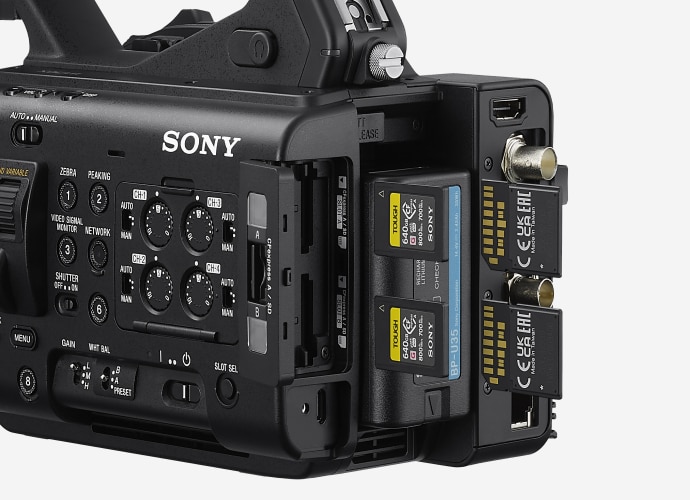 Sony PXW-Z300 4K 3-CMOS Exmor R™ Camcorder (ประกันศูนย์)