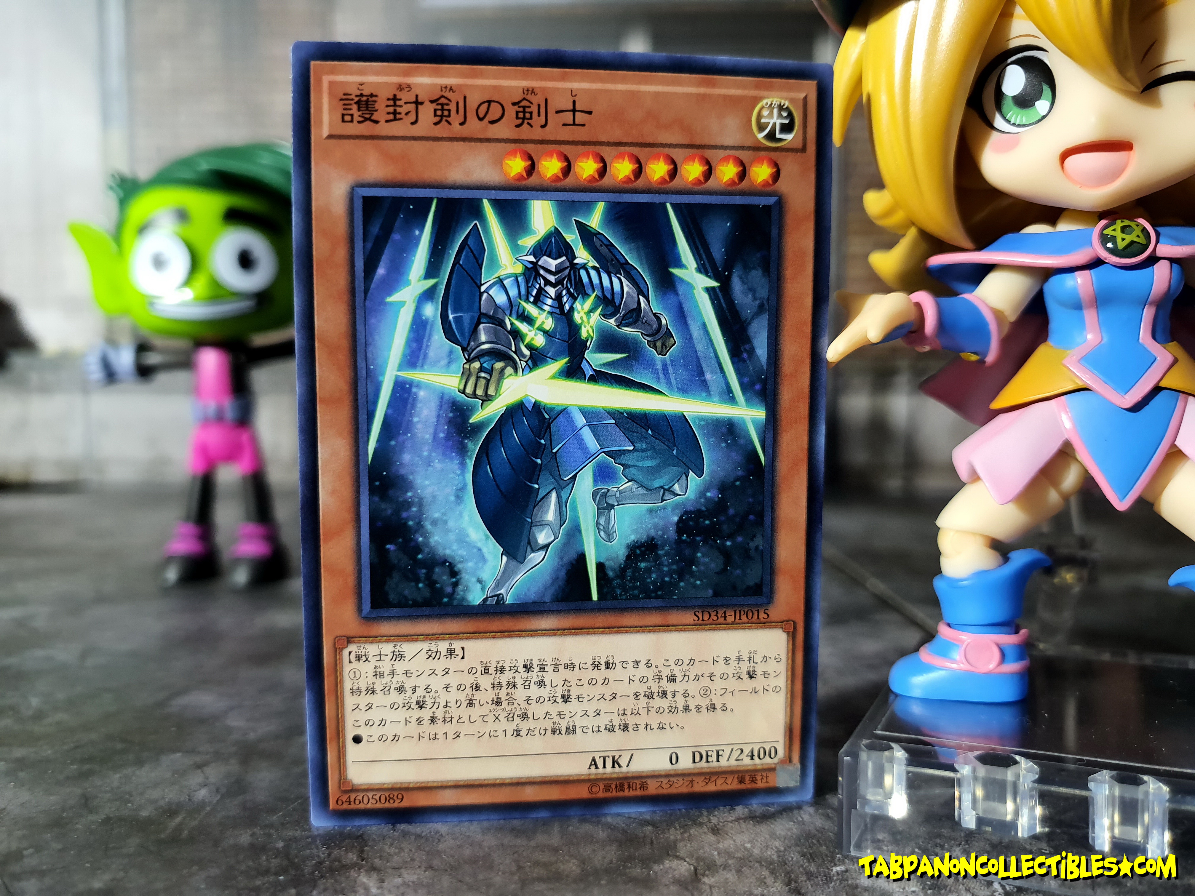 SD34-JP015 (C) "Swordsman of Revealing Light"