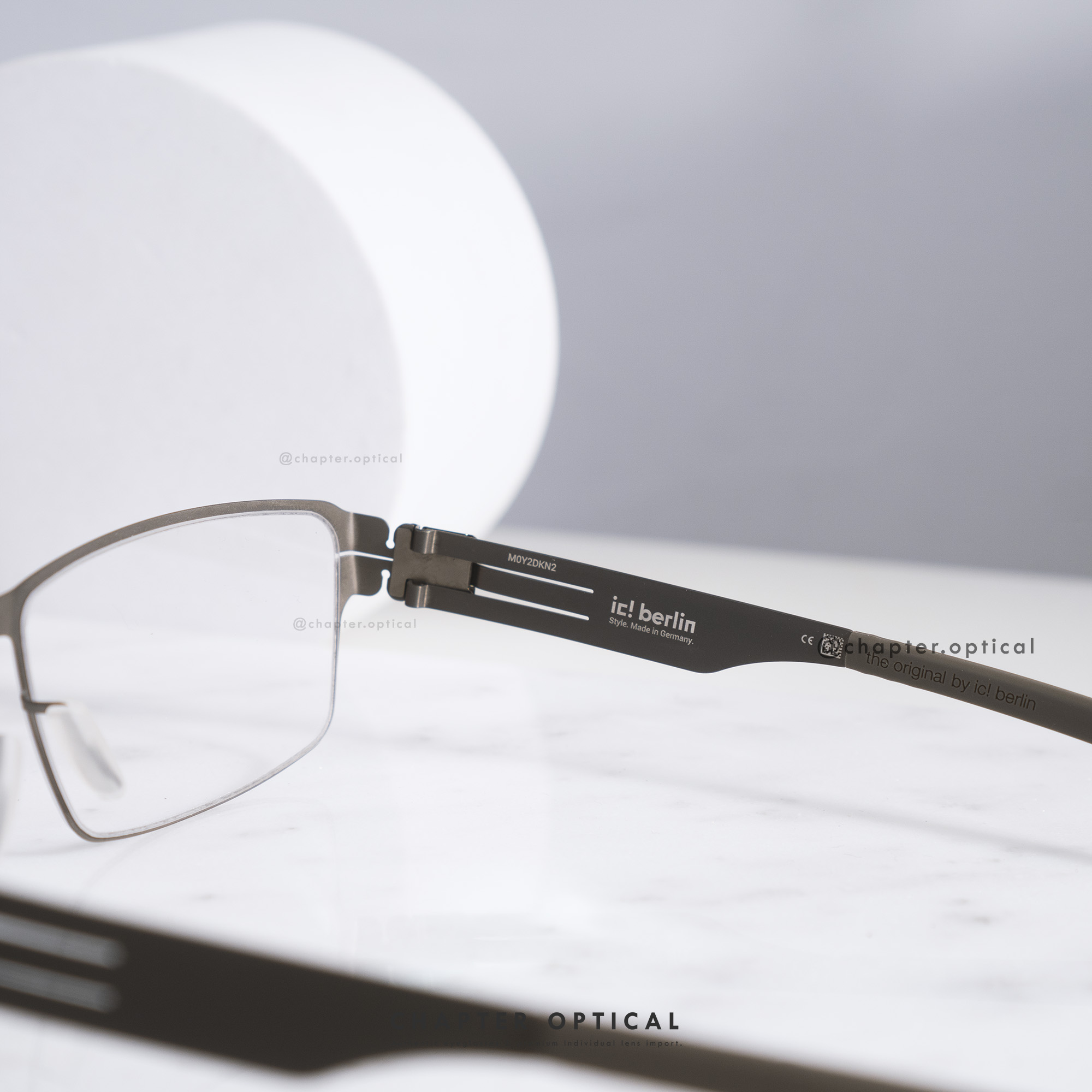 Ic! Berlin | รุ่น Jürgen H. | สี Graphite