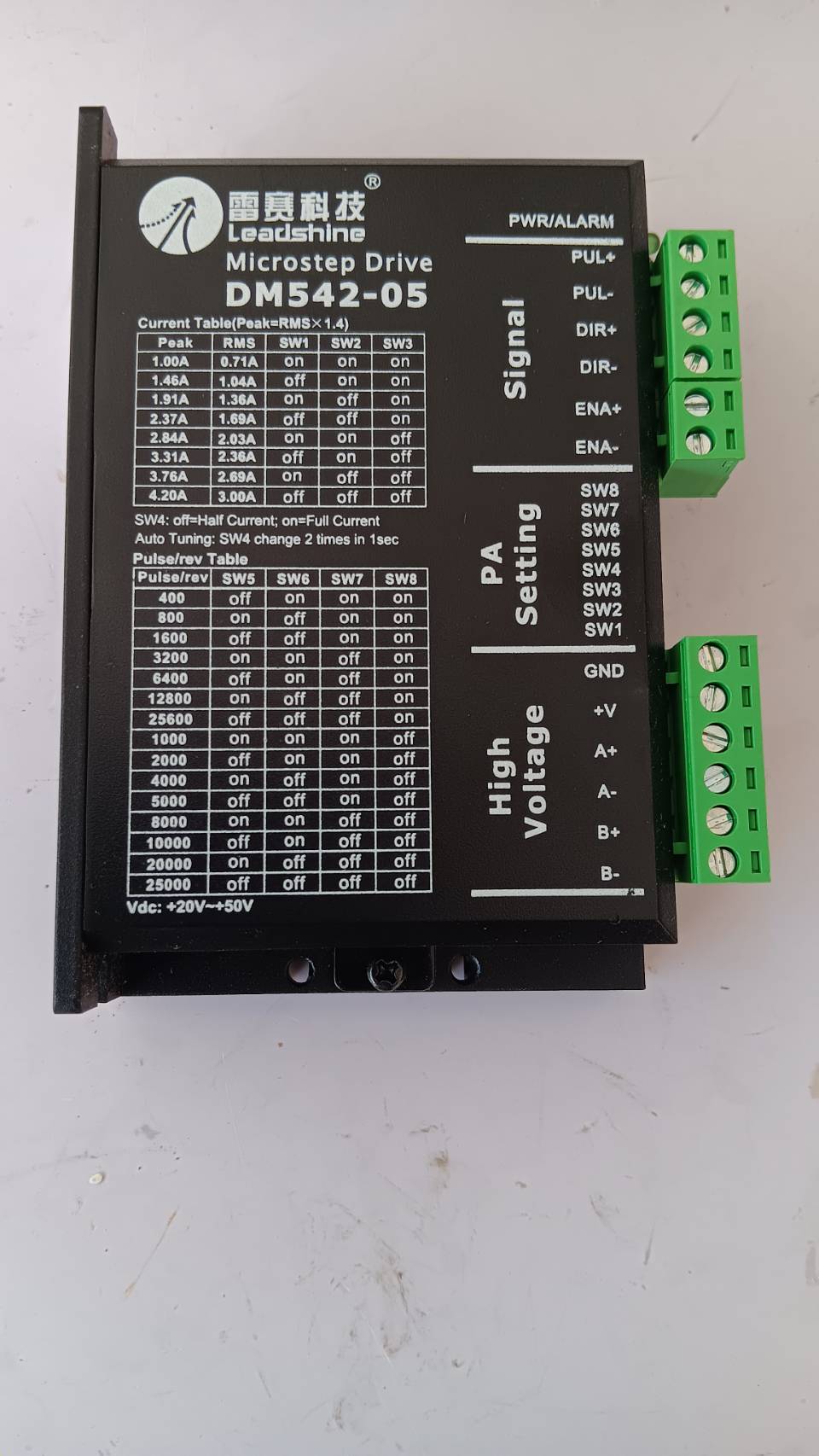 STEPPER DRIVES LEADSHINE DM542-5 ใช้ไฟไม่เกิน 50 โวลท์ DC กระแสสูงสุด 5 แอมแปร์