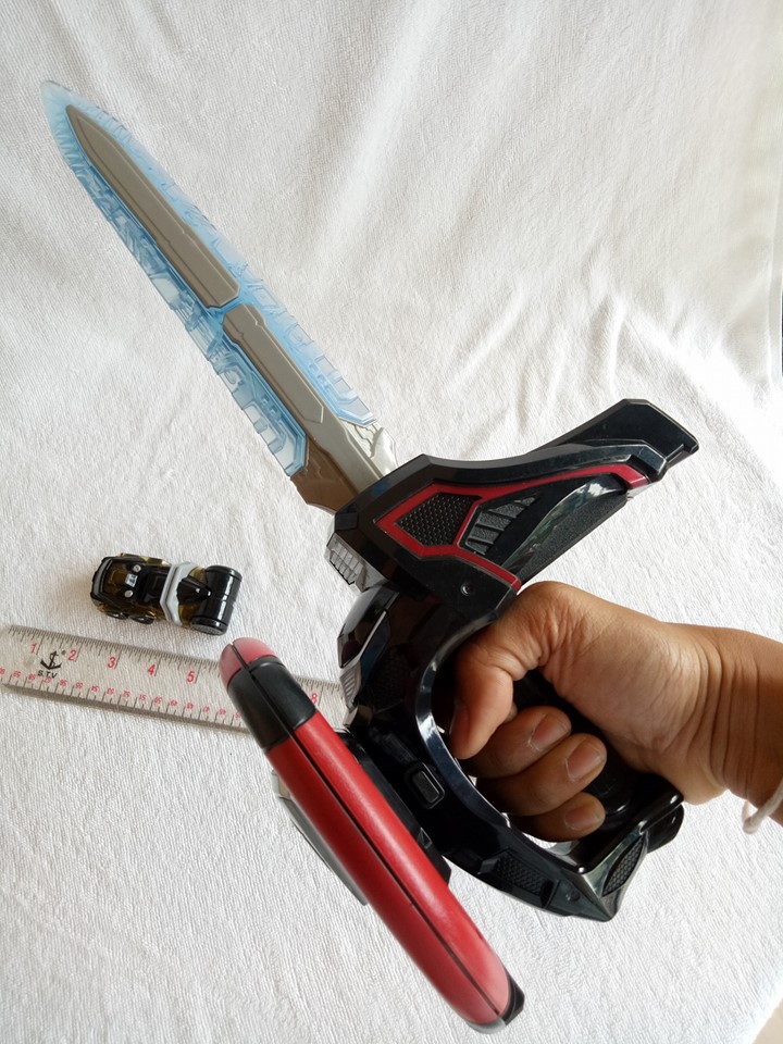DX​ Handle Sword ดาบ​มาส์ค​ไร​เดอร์​ไดร์ฟ​ ของแท้จากญี่ปุ่น​
