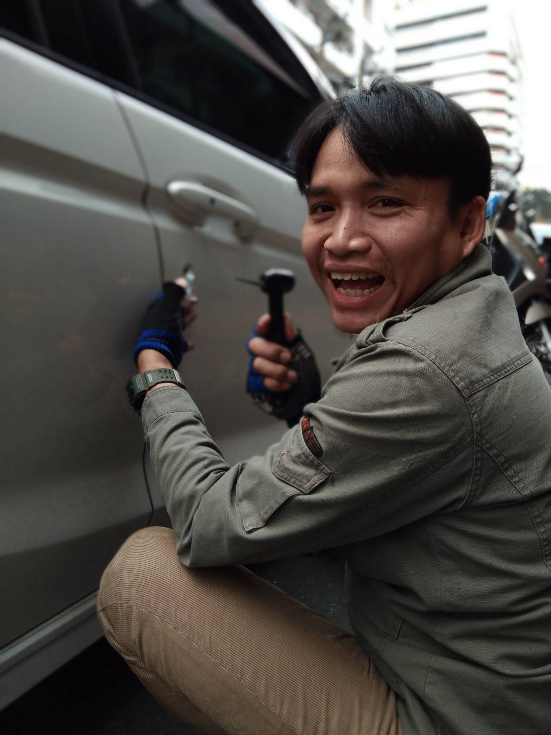ช่างเปิดประตูรถยนต์ ช่างเปิดประตูบ้าน