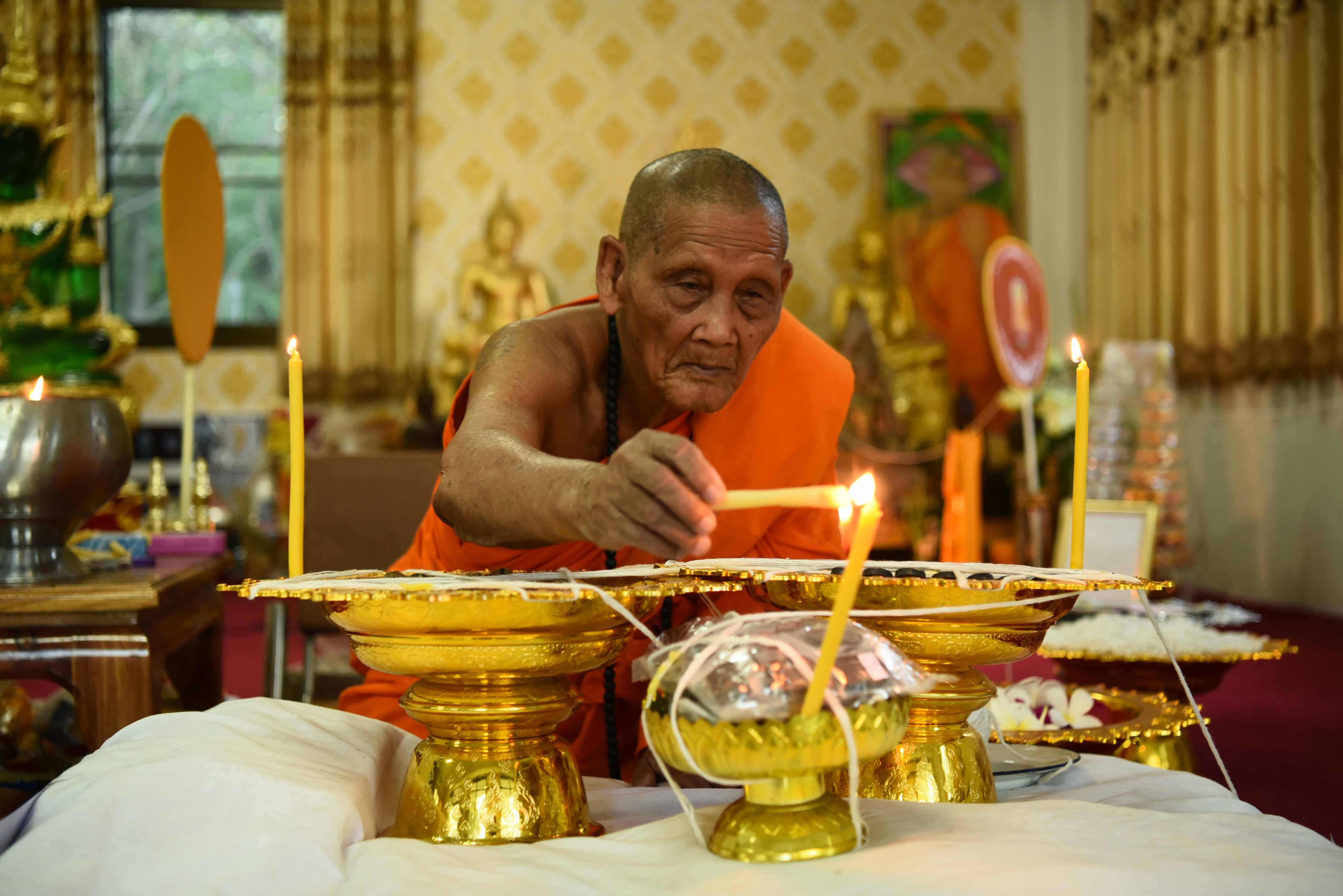 พระสมเด็จขี่นาค เนื้อชานหมาก สืบวิชา ครูบาอาจารย์ ตำราหลวงปู่ศุข วัดปากคลองฯ