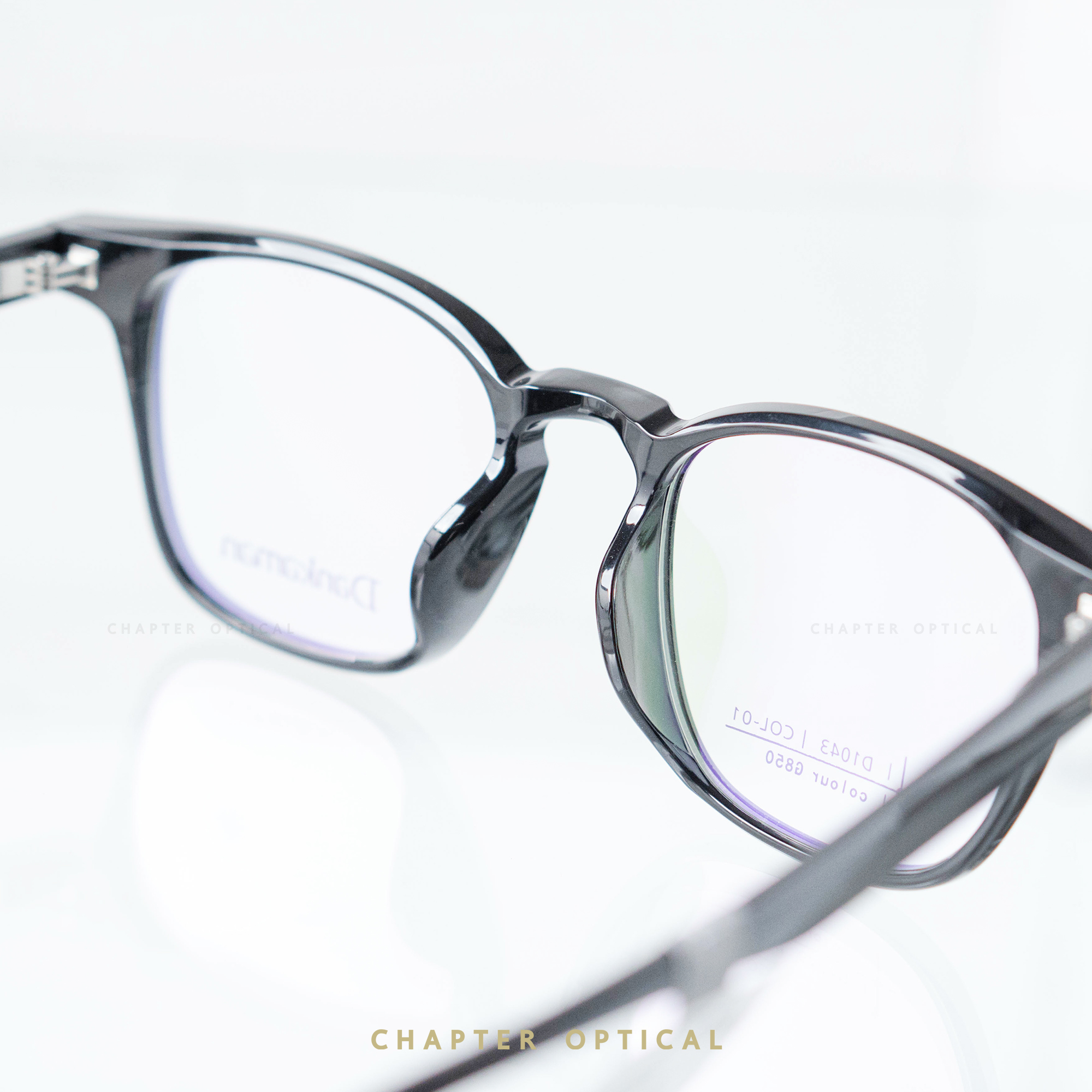 กรอบแว่นDankaman รุ่น D1043-C01 (VINTAGE แต่เบา ด้วยวัสดุ TR90)
