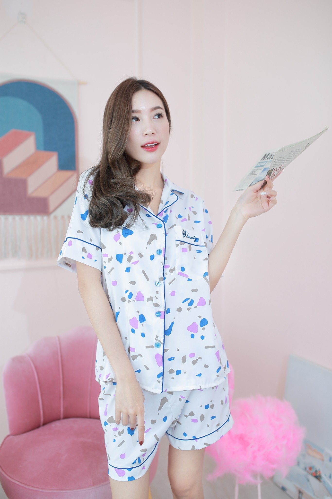 ชุดนอน Premium i Silk ลาย Rocky Rocky ชุดนอนแขนlสั้นขาสั้น เนื้อนิ่ม ตัดเย็บดีมาก แบรนด์ Sleeping Beauty ของแท้ ชุดนอนผู้หญิง ชุดนอนน่ารัก