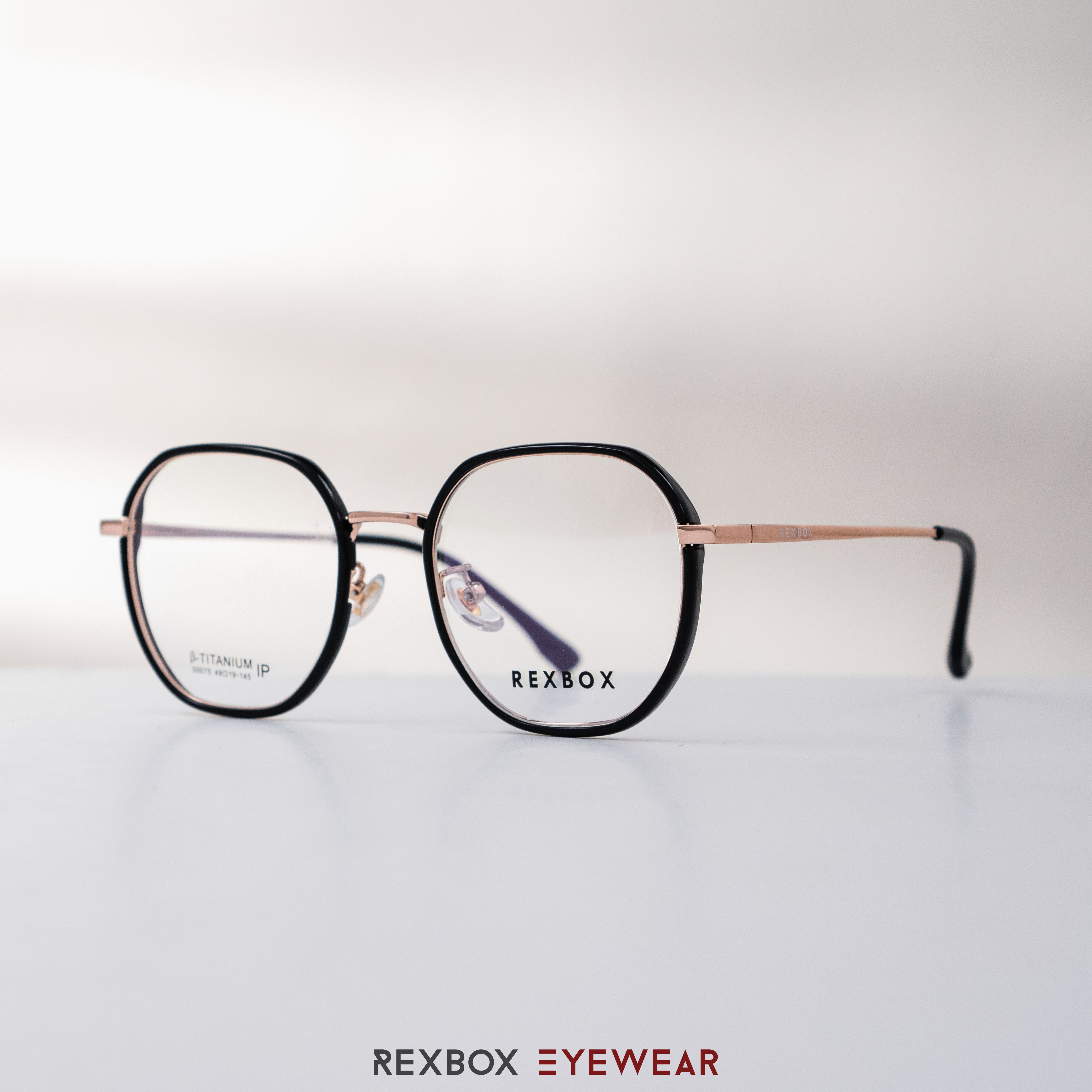 REXBOX รุ่น B-TITANIUM ไทเทเนียม พร้อมคลิปออน Polarized สีดำฉาบปรอทด้านหลังกันยูวี (50075-C2)