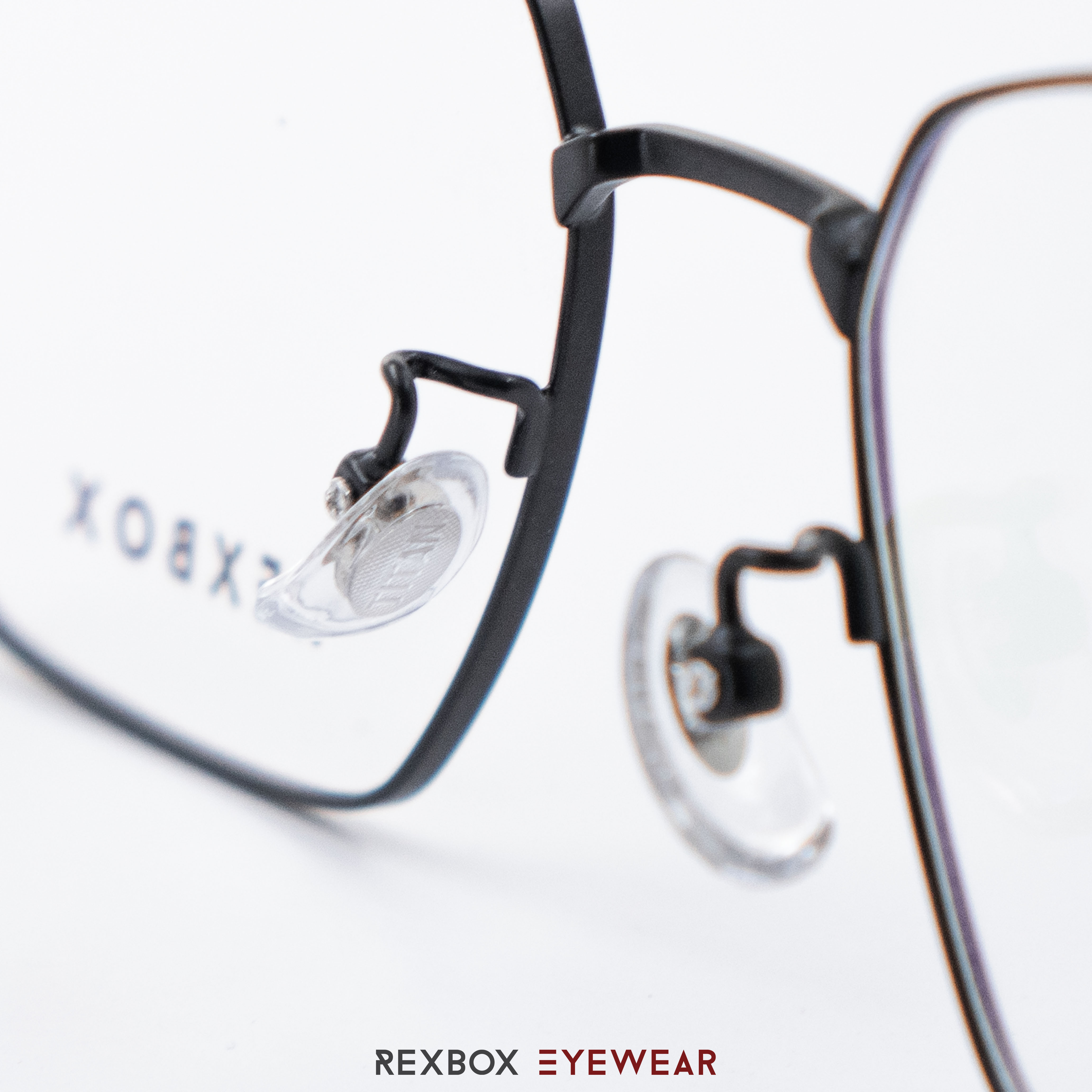 REXBOX รุ่น B-TITANIUM ไทเทเนียม พร้อมคลิปออน Polarized สีดำฉาบปรอทด้านหลังกันยูวี (50073-C57)