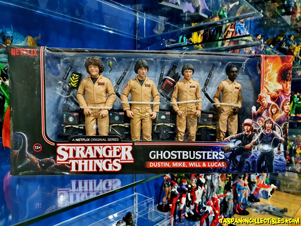[2018.10] McFarlane Stranger Things Ghostbusters Deluxe 7-Inch Figure 4-PACK
