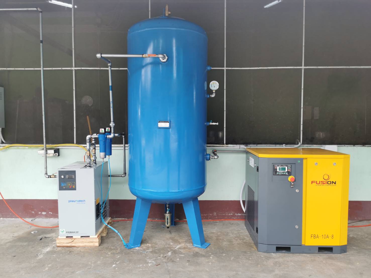 ปั๊มลมสกรู FUSION 10HP Model : FBN-10A 10HP