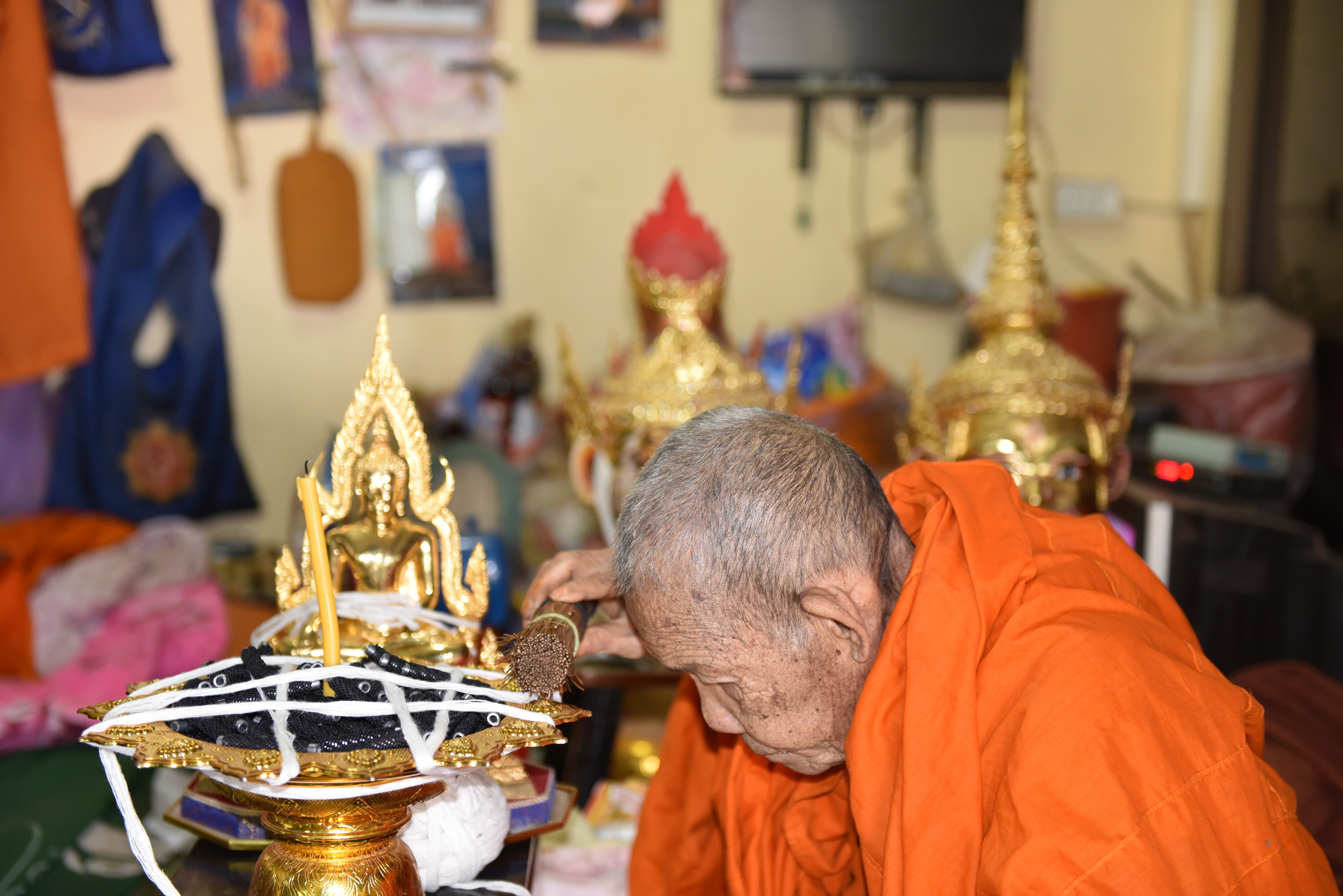 ตะกรุดคู่ชีวิตสมบัติพ่อค้า หลวงปู่กาหลง อสโภ วัดน้ำพุ