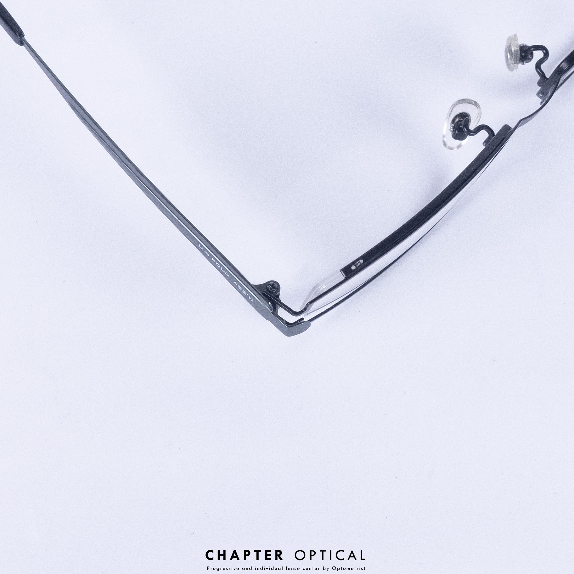 กรอบแว่นแฟชั่น รุ่น USPA-400009-C02( พร้อมเลนส์สายต 1990 บาท )