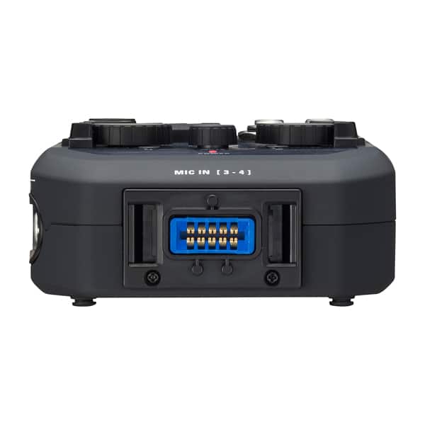 ZOOM U-44 Handy Audio Interface รองรับ Hi-Z 4-in/4-out ใช้งานได้ประมาณ 4 ชั่วโมง ด้วยแบตเตอรี่ 2 ก้อน