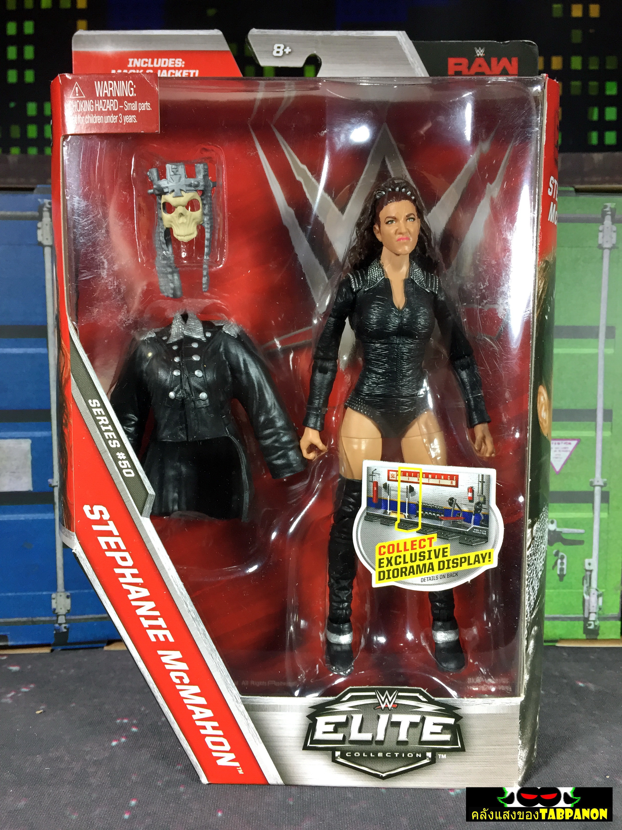[2017.04] WWE Elite 50 Stephanie McMahon 7-Inch Figure