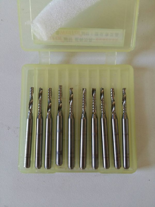 ดอกกัดพลาสวุ๊ด-อคิลิค 1 ร่องเกลืยว โต2มม.ยาว12มม.